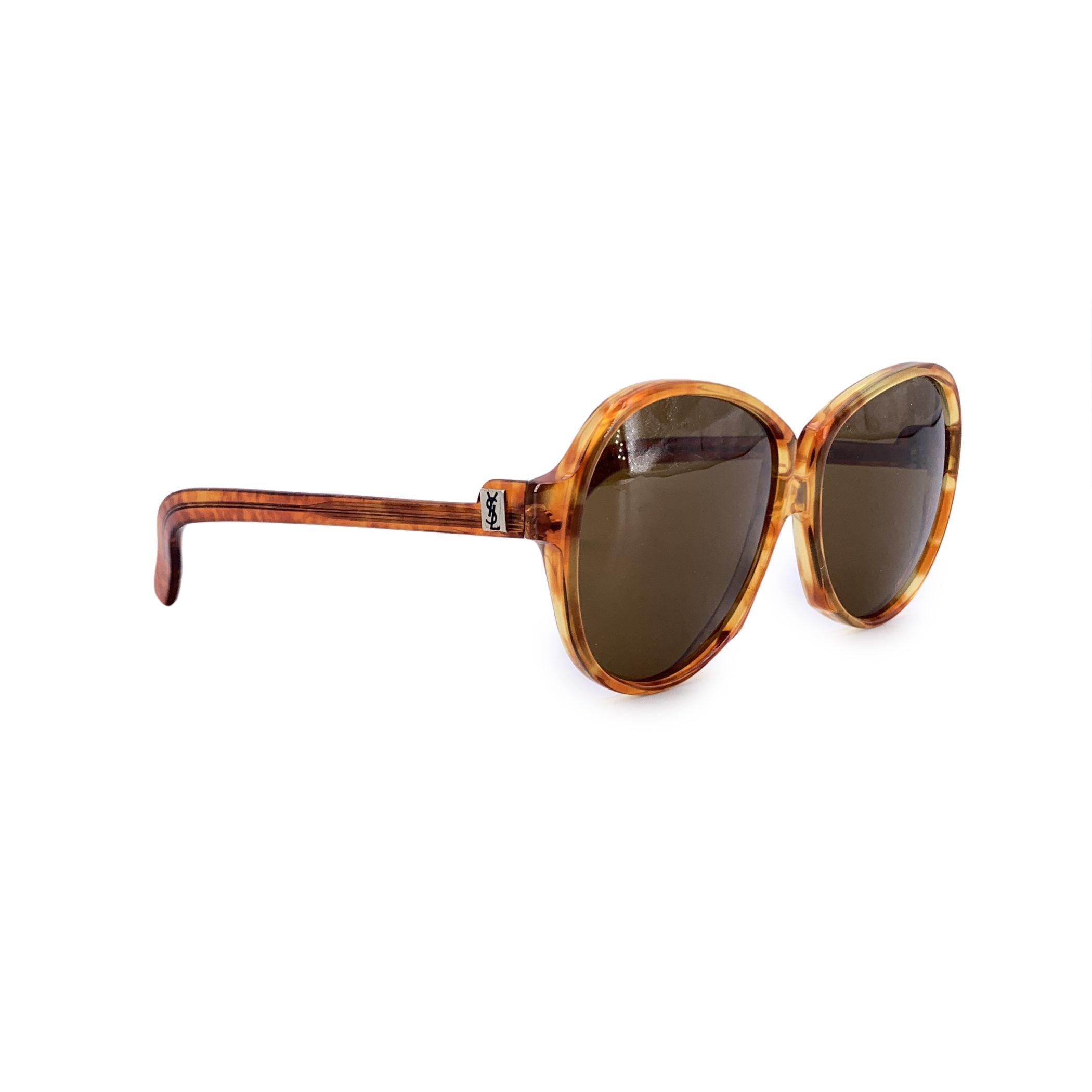 Marrone Occhiali da sole Yves Saint Laurent Vintage Brown Gaude 58/17 140mm in vendita