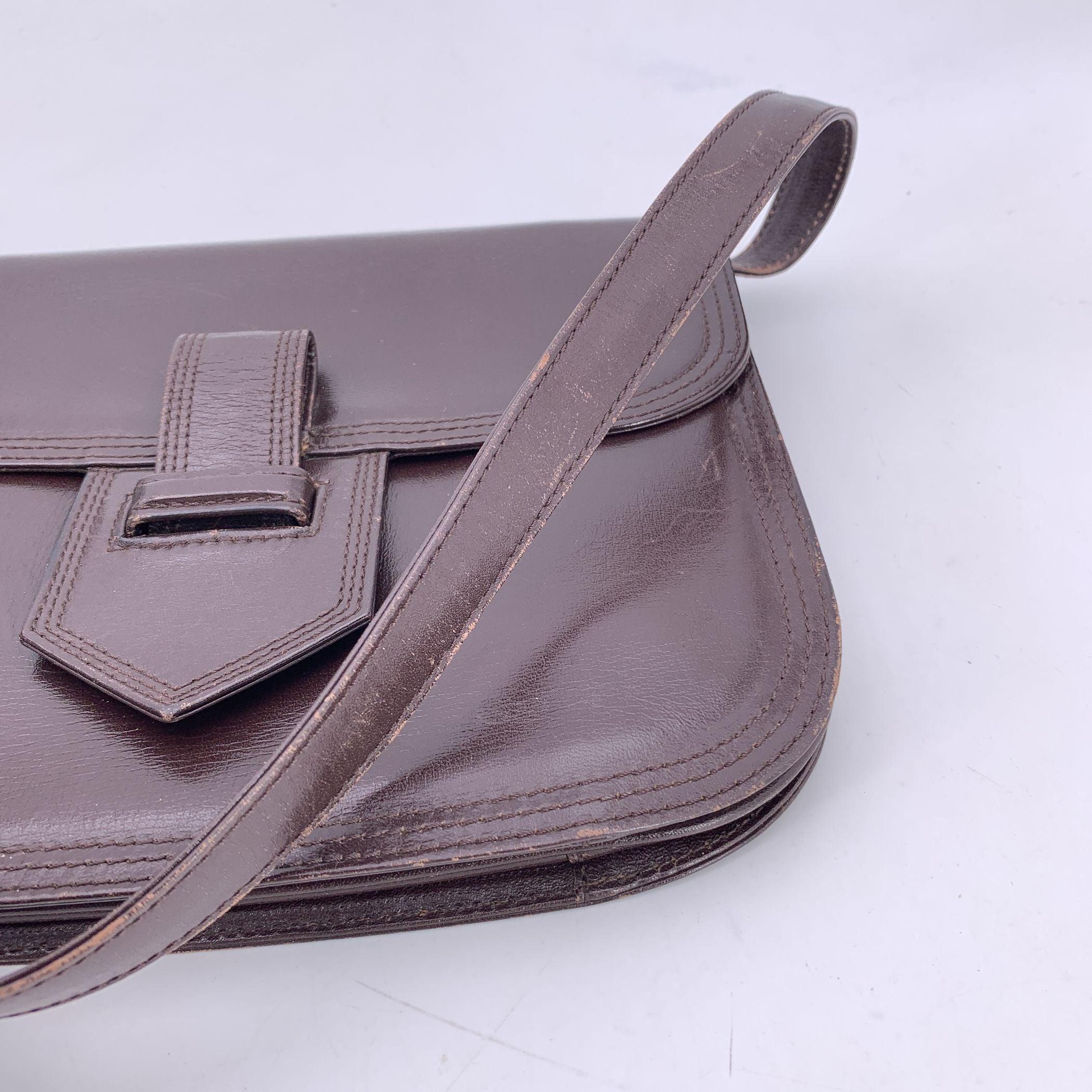 Yves Saint Laurent Vintage Braun Leder Convertible Umhängetasche Damen im Angebot