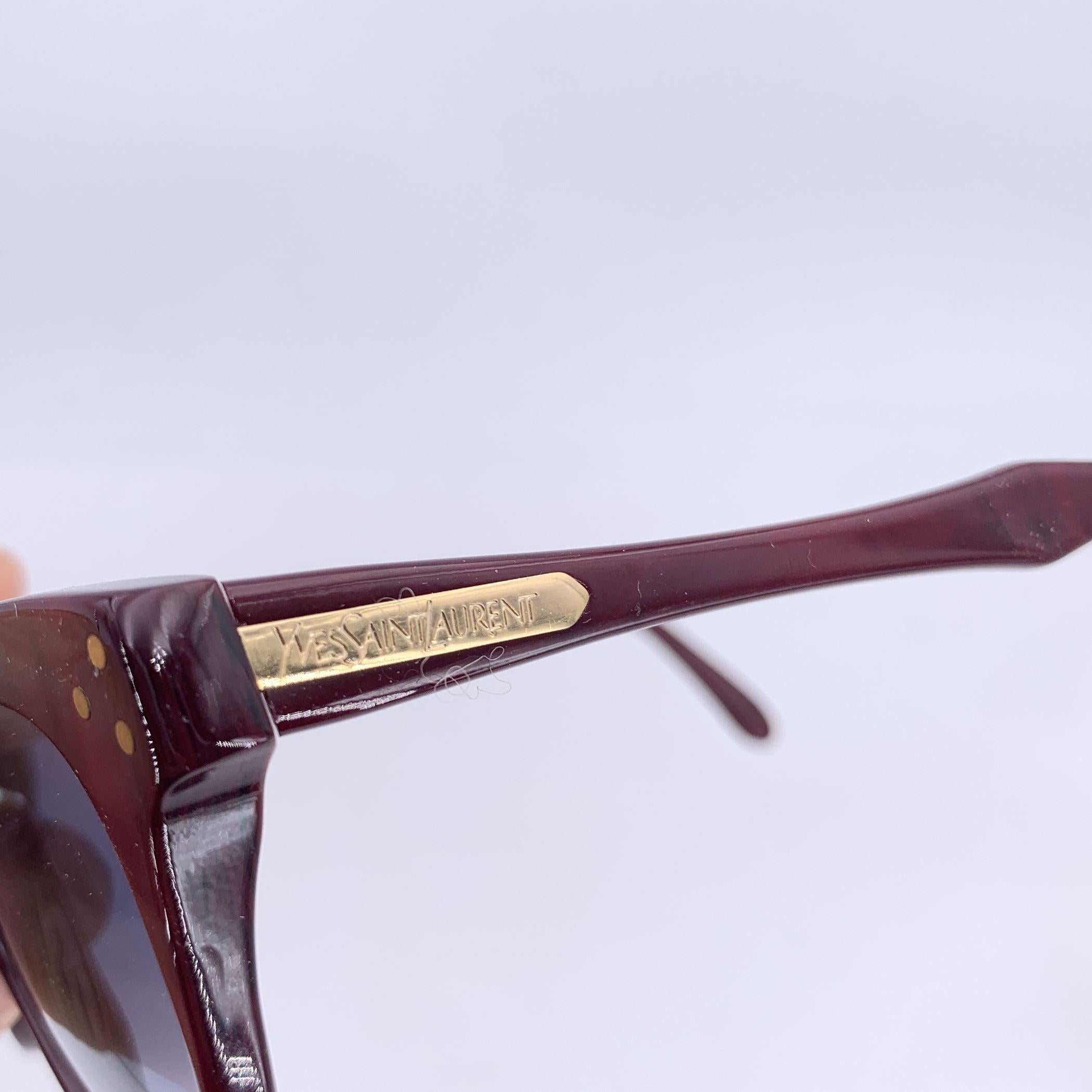 Yves Saint Laurent Vintage Burgundy Procris Sunglasses 52/19 140mm In Excellent Condition For Sale In Rome, Rome