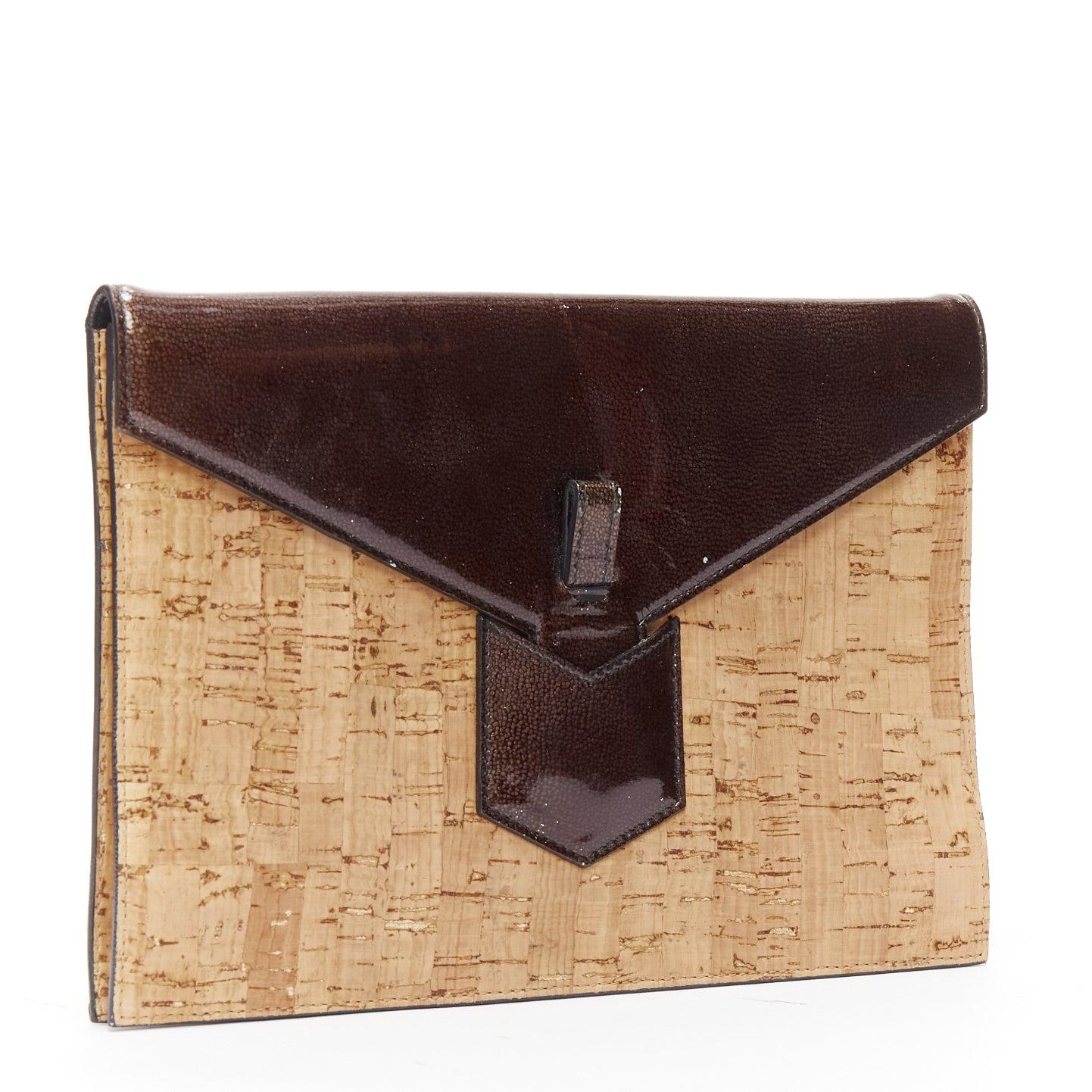 Women's YVES SAINT LAURENT Vintage Cork brown patent leather small envelope clutch bag For Sale