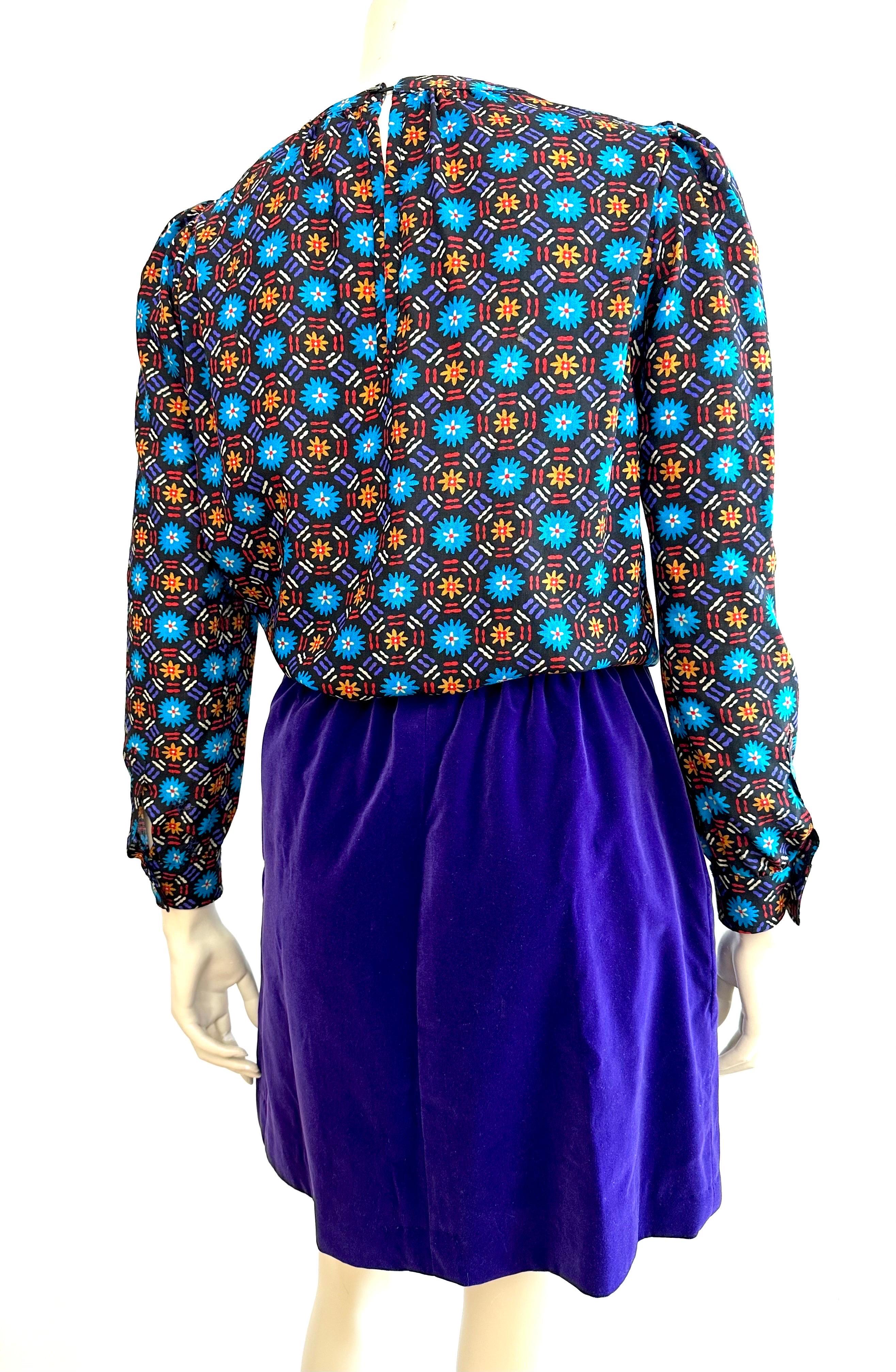 Yves saint Laurent vintage deep purple velvet skirt For Sale 2