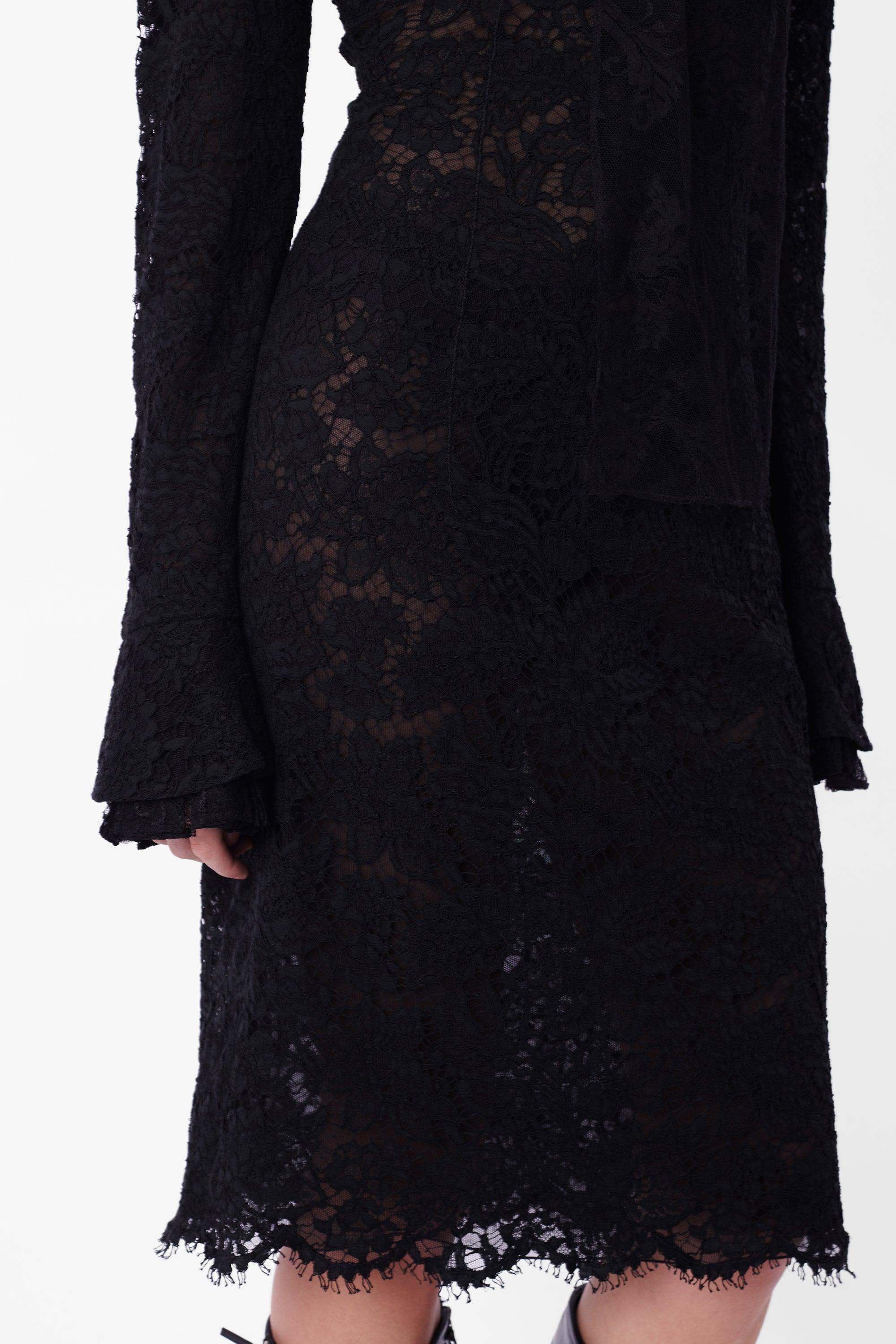 Yves Saint Laurent Vintage H/W 2002 Seltenes Laufsteg Schwarzes Spitzenkleid aus Spitze, Vintage für Damen oder Herren im Angebot