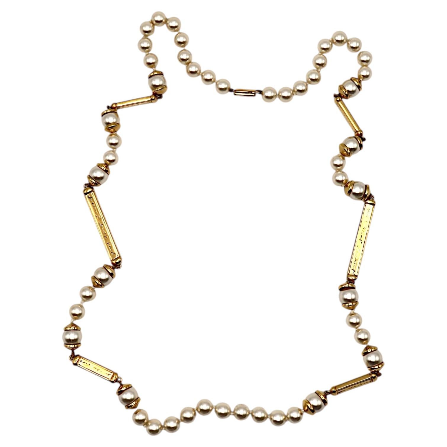 YVES SAINT LAURENT Vintage Faux Pearl Necklace For Sale