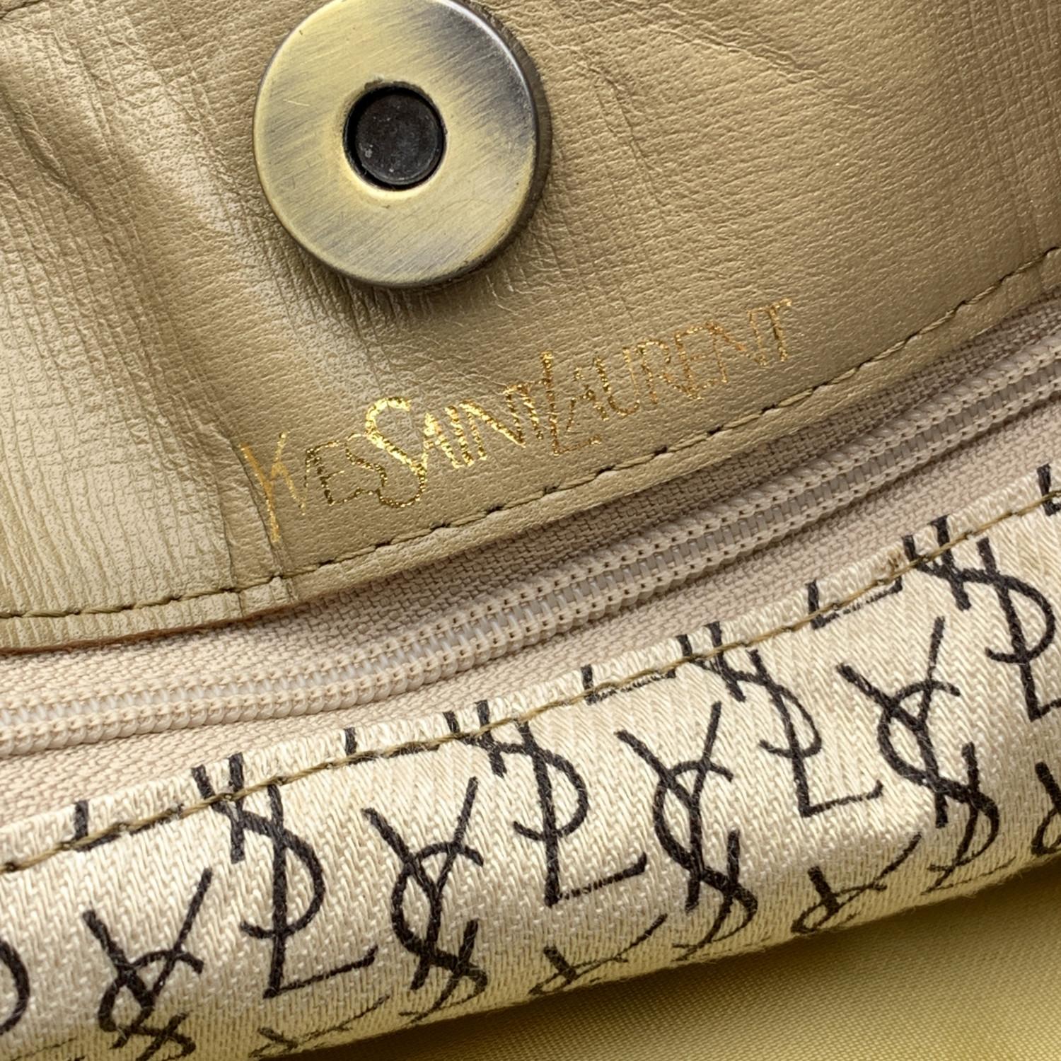 Women's or Men's Yves Saint Laurent Vintage Giraffe Print Canvas Tote Shoulder Bag