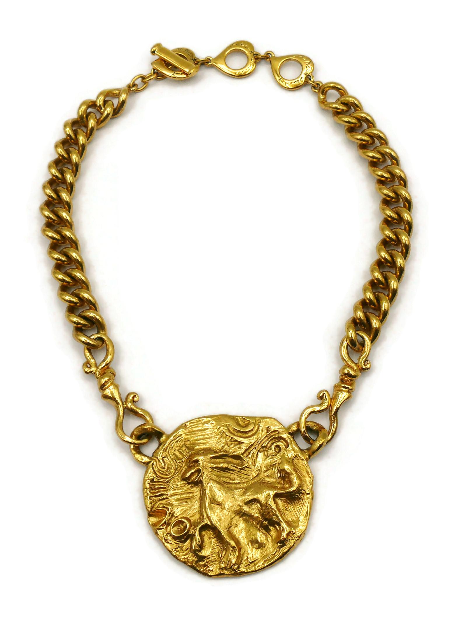 YVES SAINT LAURENT Vintage Gold Tone Mythological Creature Medallion Necklace In Good Condition For Sale In Nice, FR