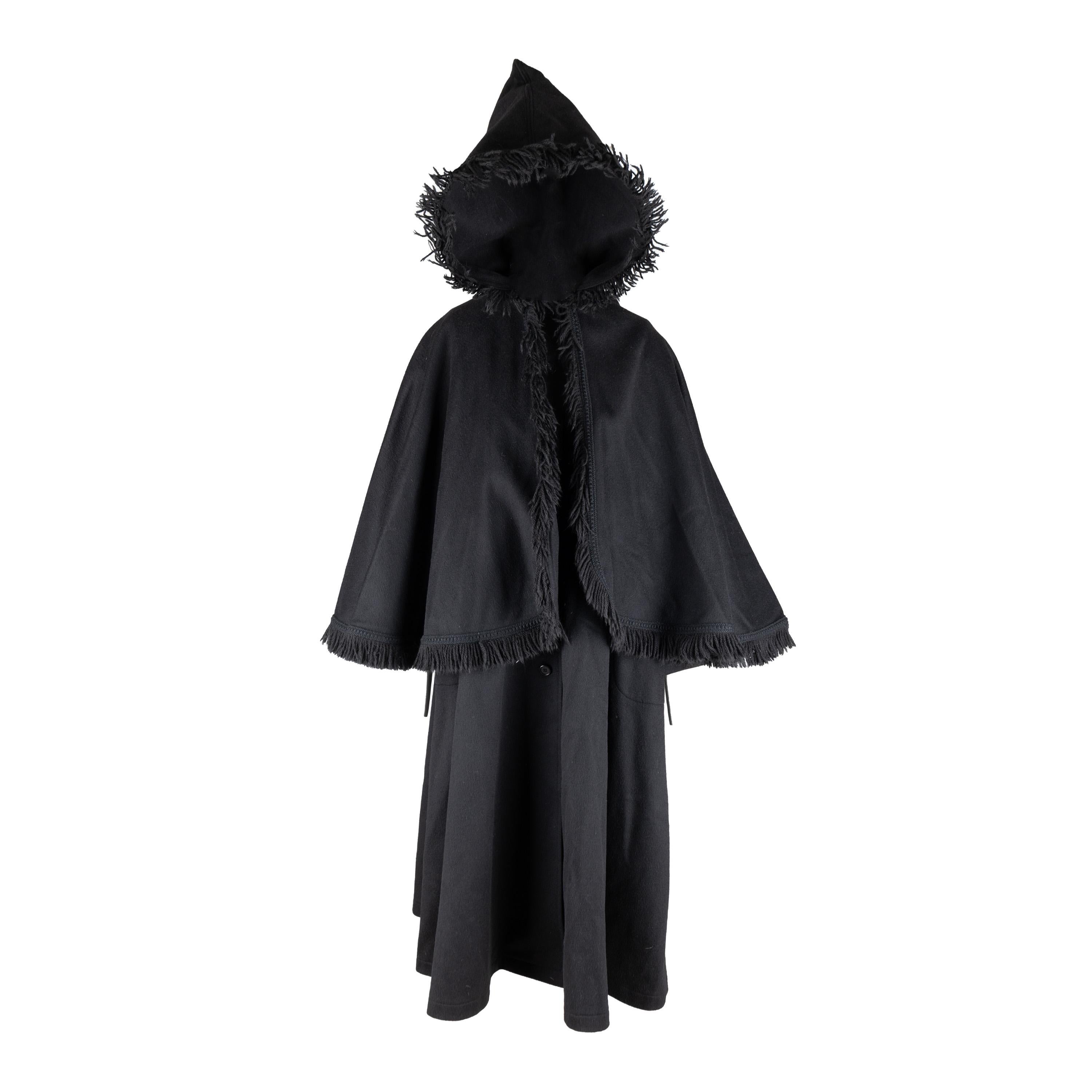 Yves Saint Laurent Abrigo de época con capucha - Años 70 en Excelente estado para la venta en Milano, IT