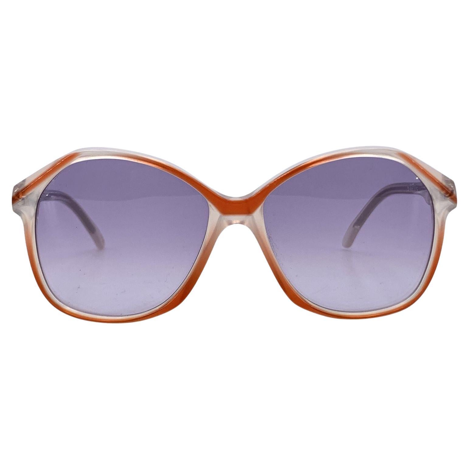 Yves Saint Laurent Vintage Orange Sunglasses DIANE 54/16 140mm en vente