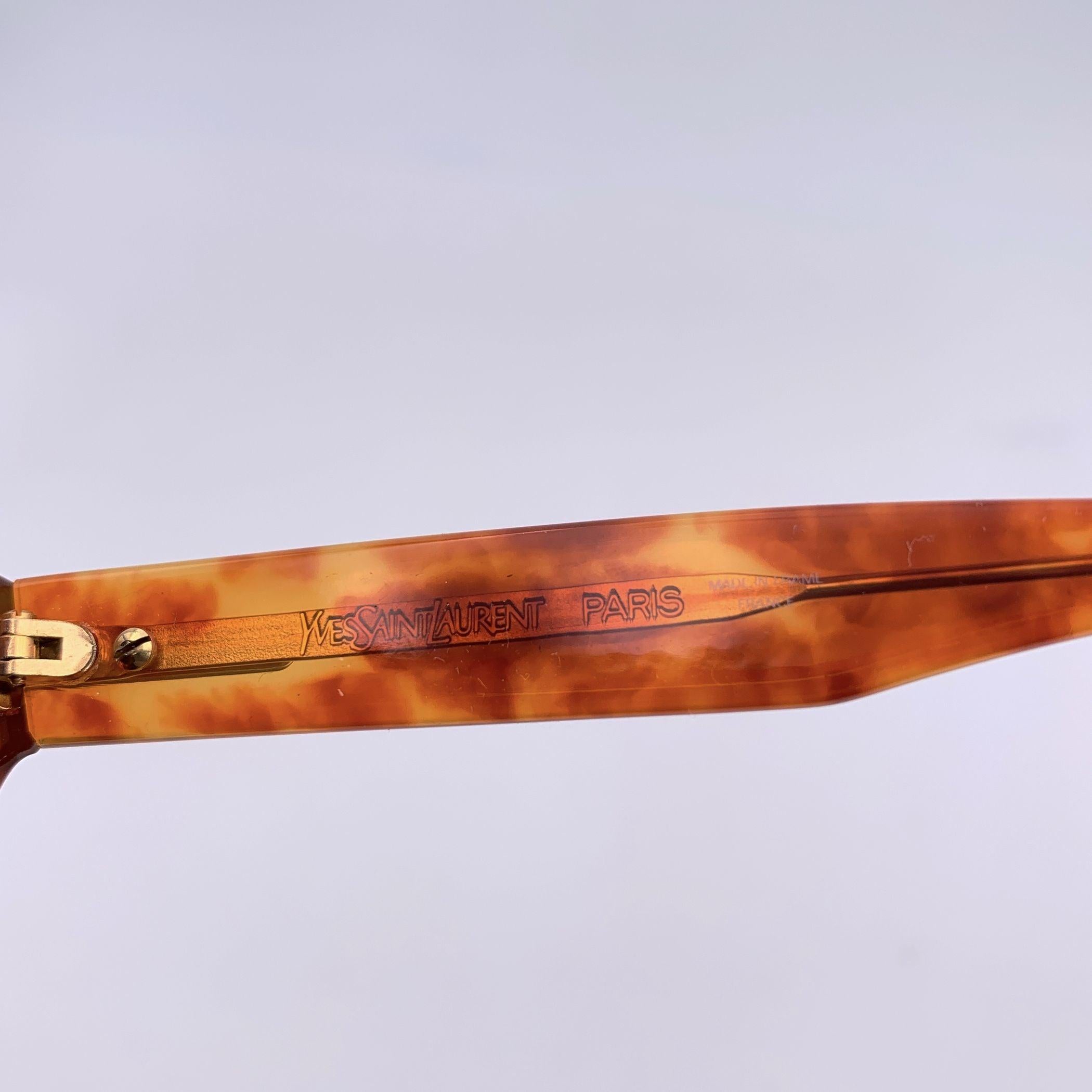 Marron Yves Saint Laurent Vintage Lunettes de soleil rectangulaires THEOPHANE 55/22 140mm en vente