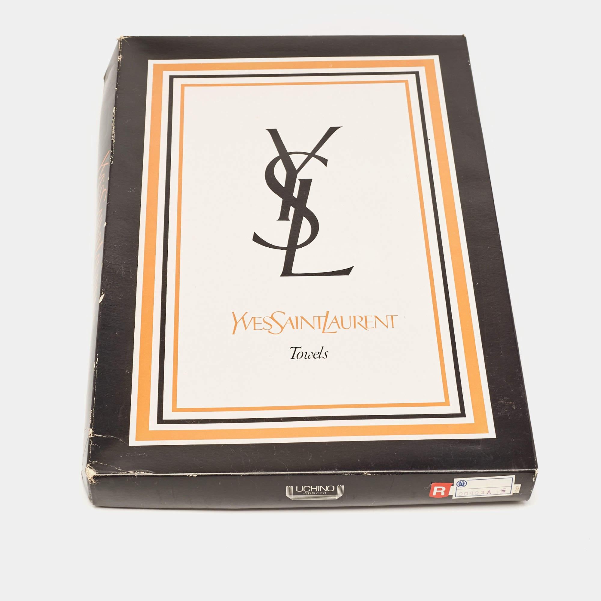 Yves Saint Laurent Serviette vintage rouge/bleu marine à motif de logo en vente 1