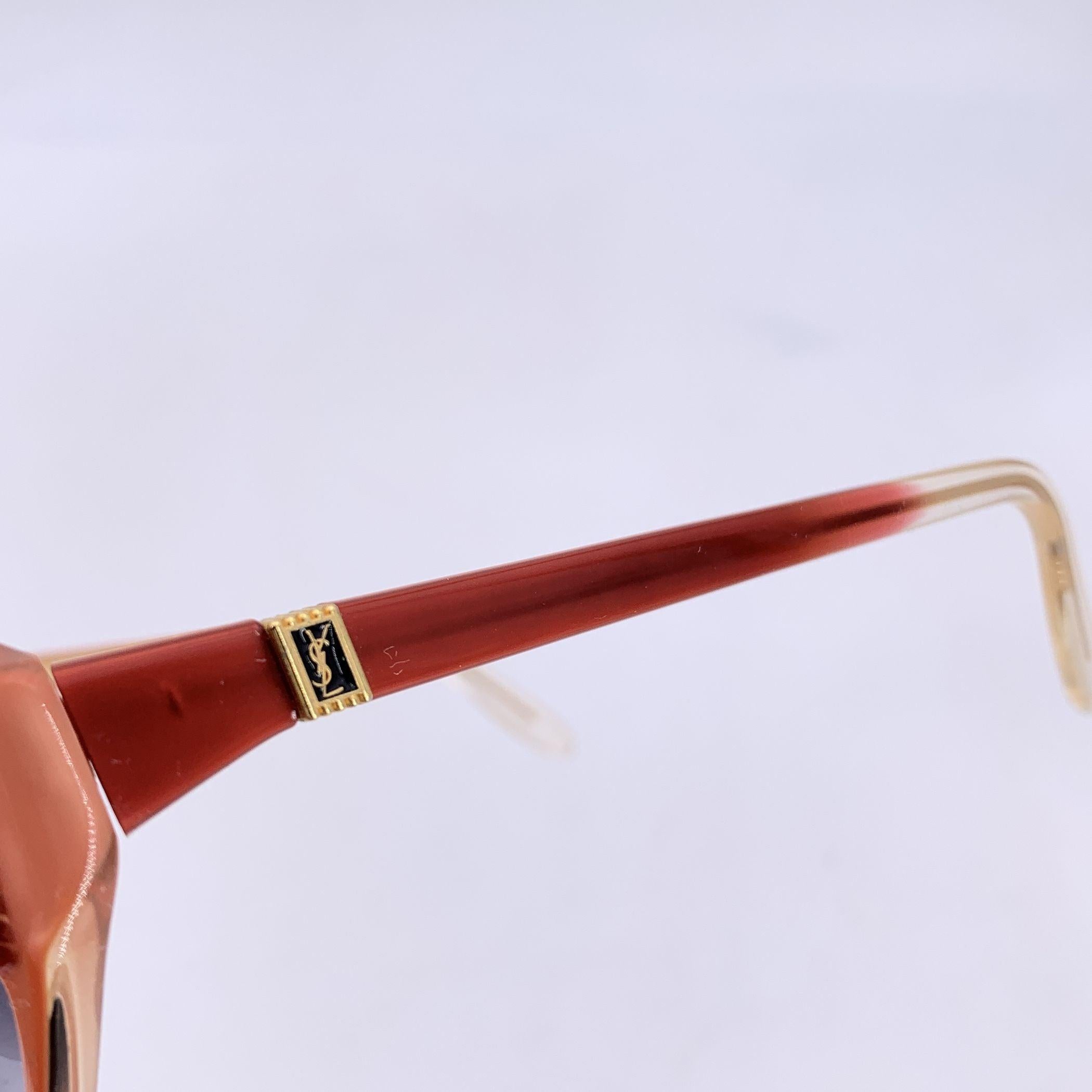 Grigio Occhiali da sole Yves Saint Laurent Vintage Red ISMENE 58/14 140mm in vendita