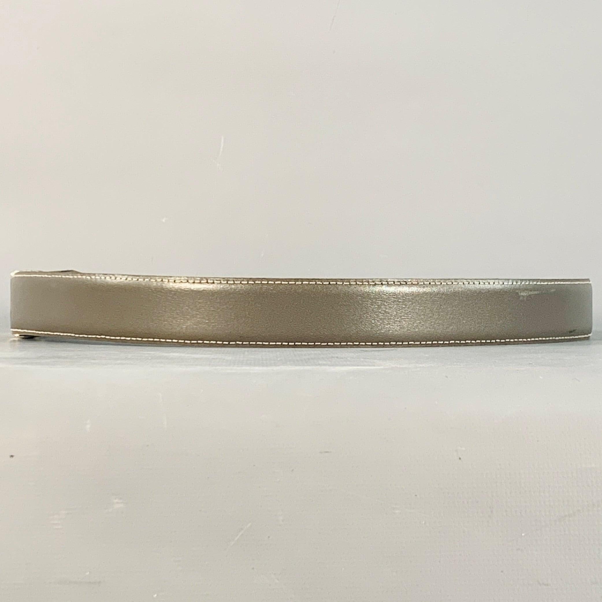 YVES SAINT LAURENT Vintage Größe 37 Grau Silber Ledergürtel Herren im Angebot