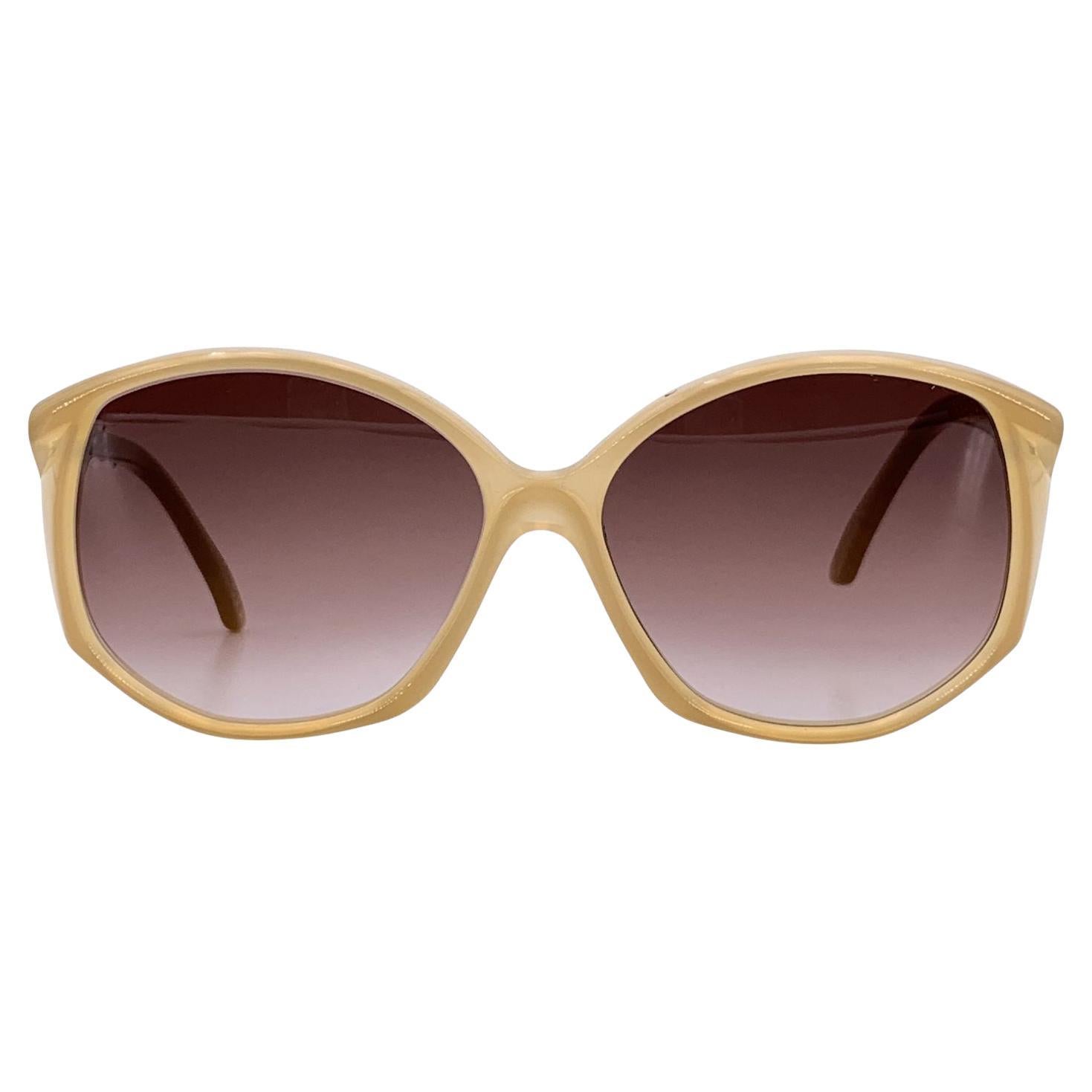 Occhiali da sole vintage Yves Saint Laurent CYBELLE 54/14 140mm