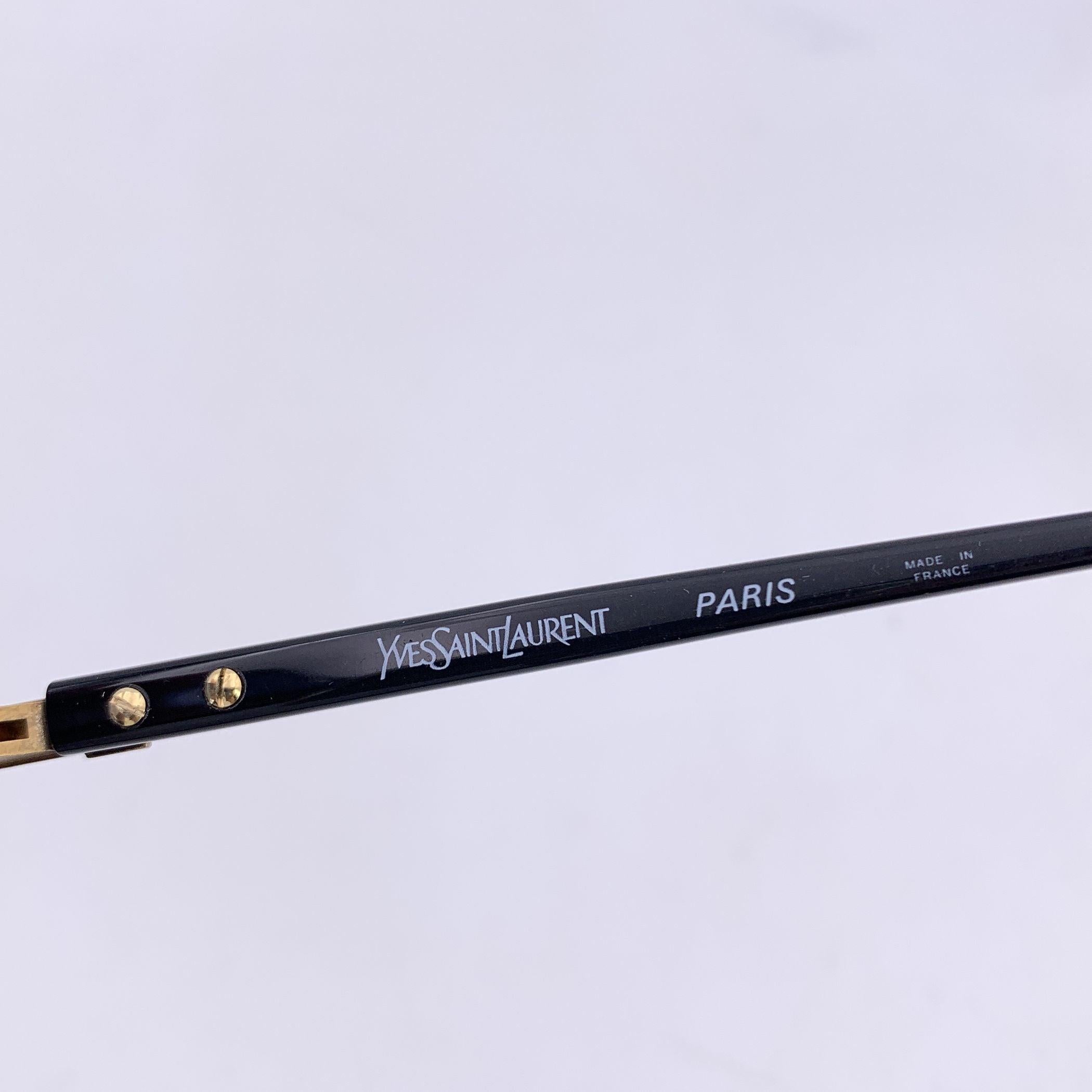 Yves Saint Laurent Vintage Lunettes de soleil NEMESIS 505 58/14 140mm Excellent état - En vente à Rome, Rome