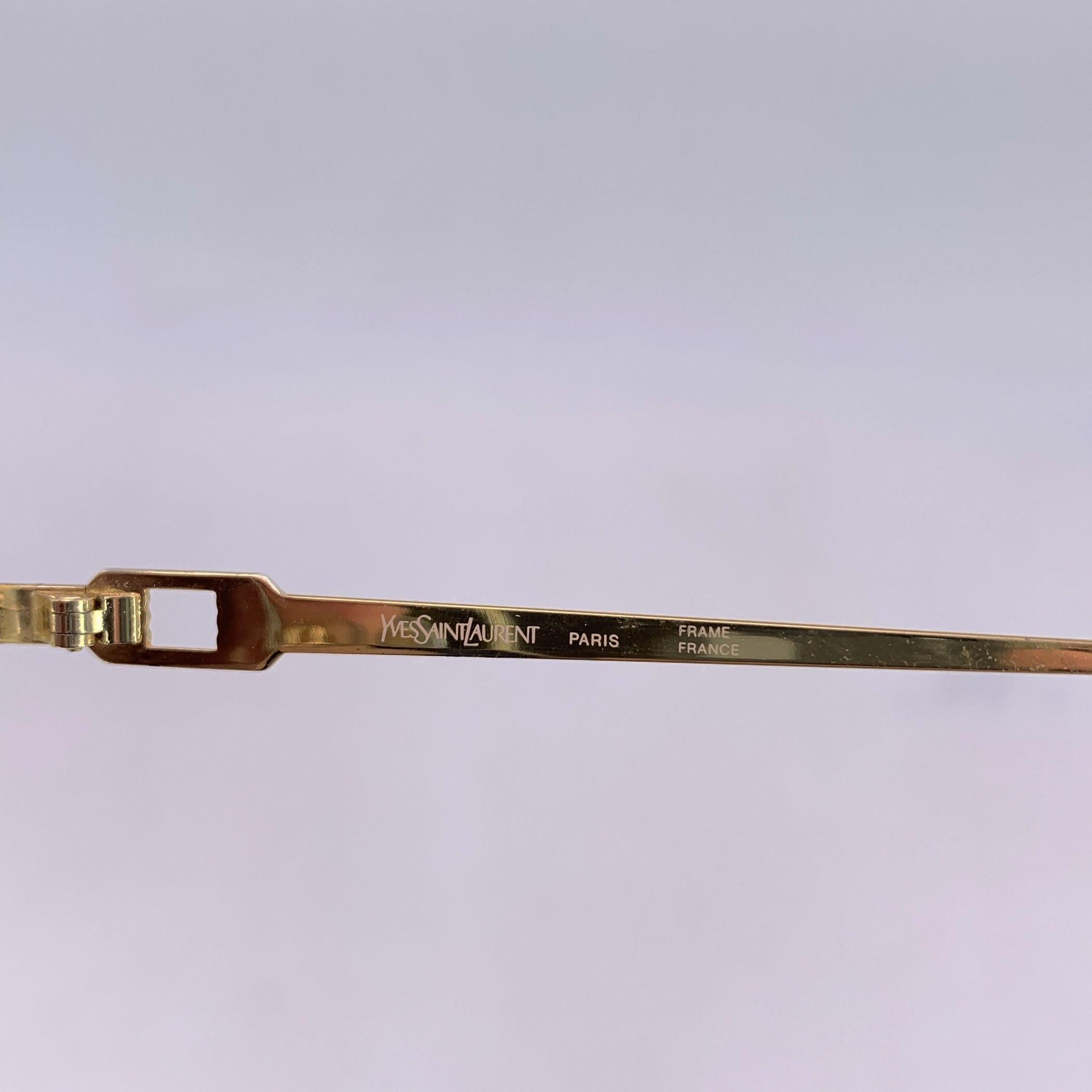 Yves Saint Laurent Vintage-Sonnenbrille THETYS 54/15 130mm im Zustand „Hervorragend“ im Angebot in Rome, Rome