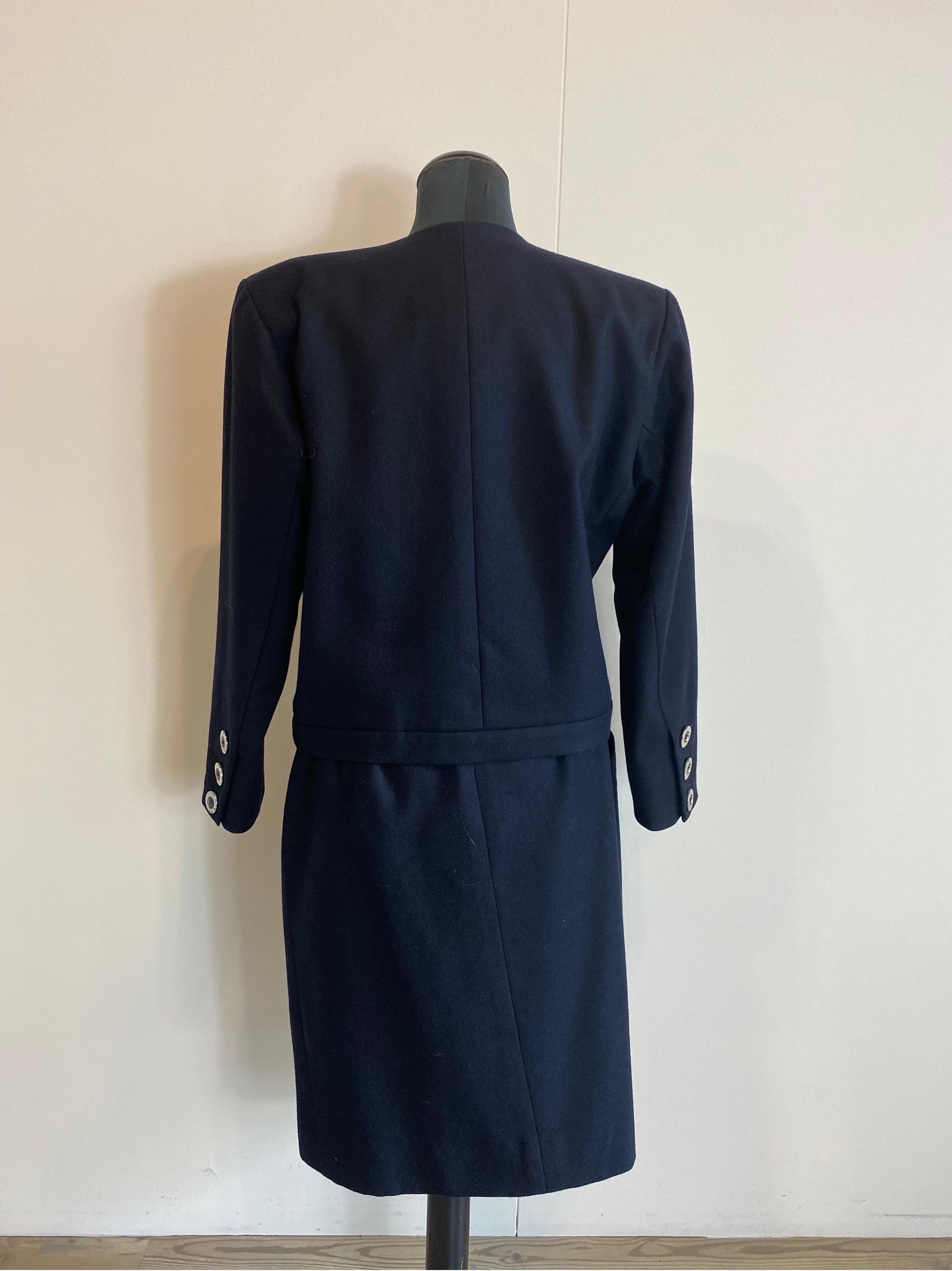 Yves Saint Laurent vintage tailleur suite set with skirt blue night In Excellent Condition For Sale In Carnate, IT