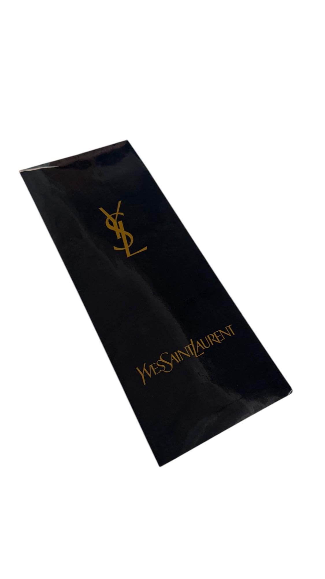 Yves Saint Laurent Vintage Tie with Box In condizioni buone in vendita a Milano, IT