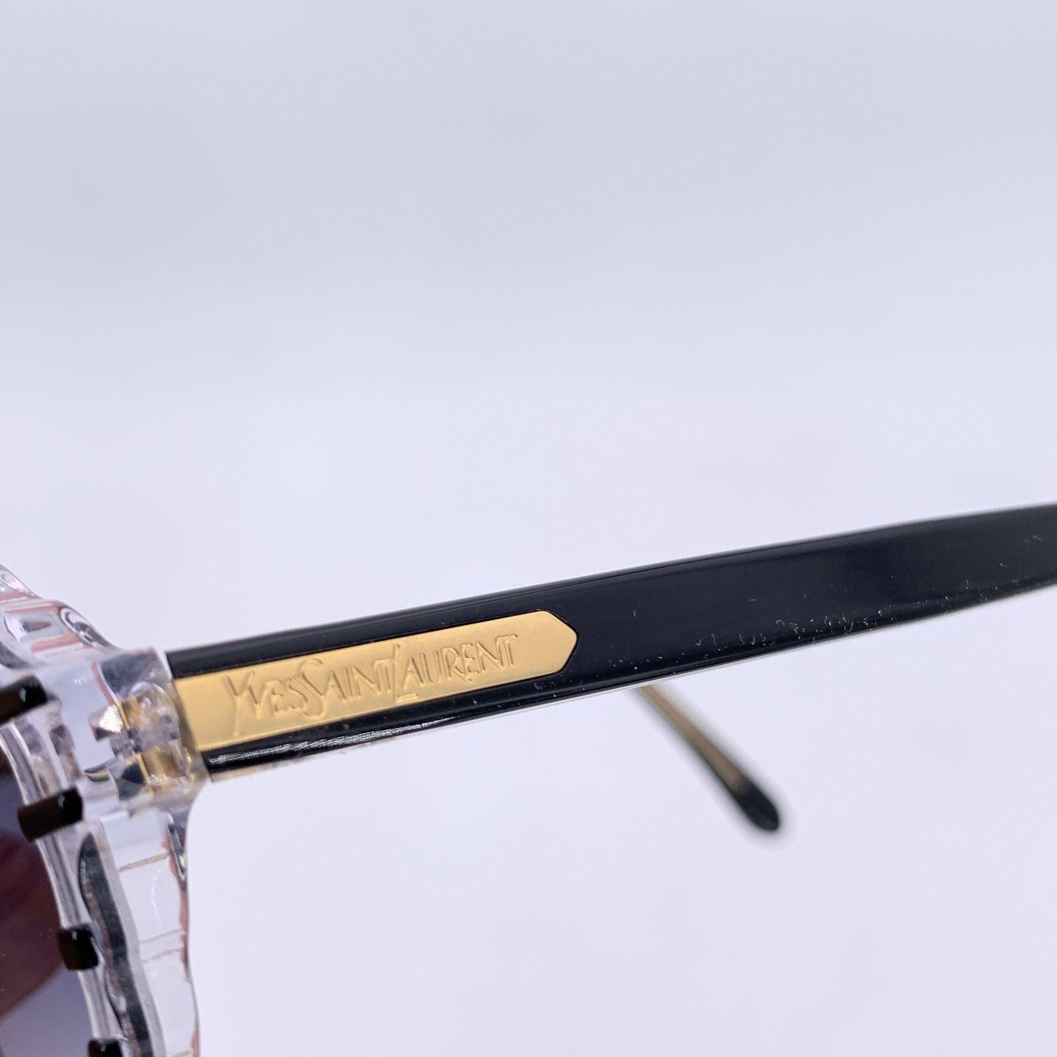  Yves Saint Laurent Vintage Lunettes de soleil blanches et noires GALATEE 55/14 Pour femmes 