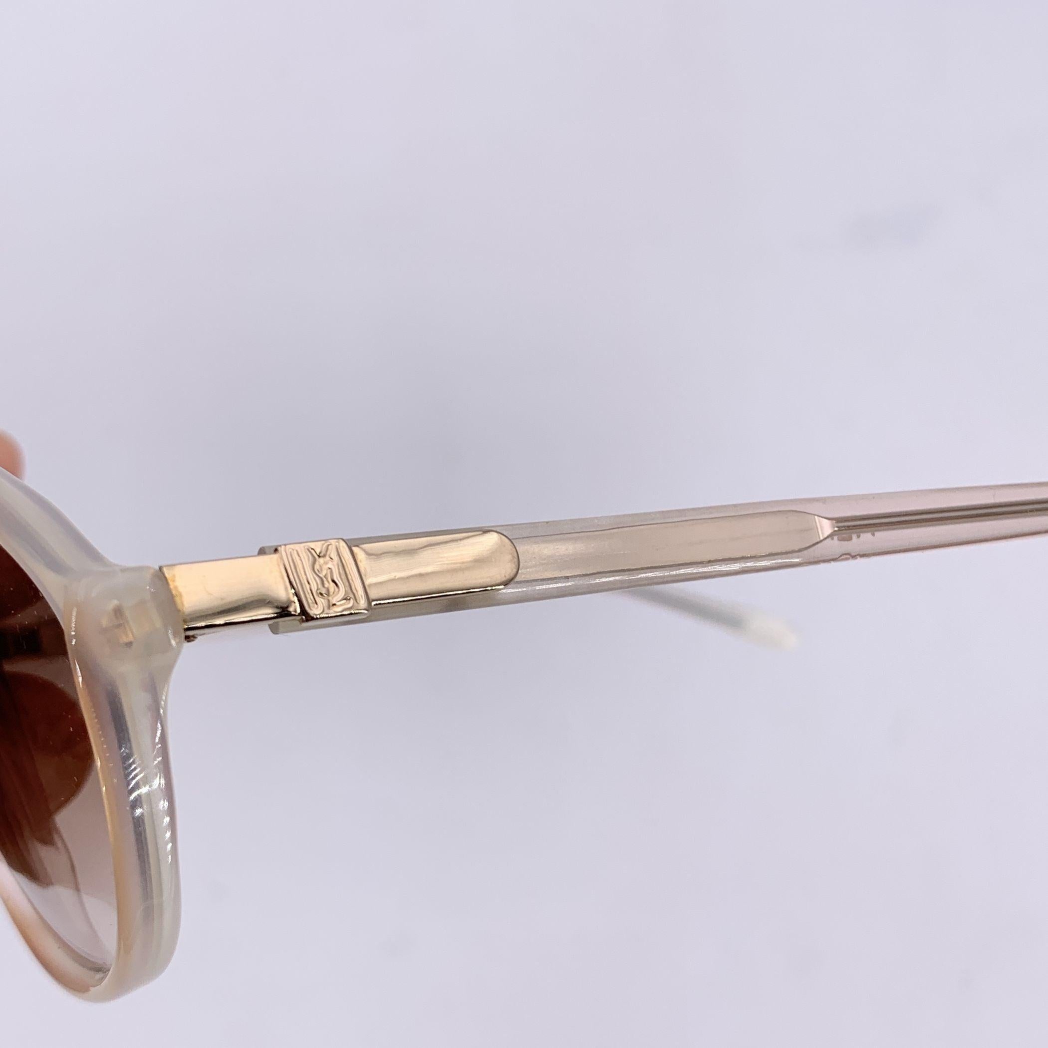 Yves Saint Laurent Vintage White Sunglasses MERCURE 58/16 140mm In Excellent Condition For Sale In Rome, Rome