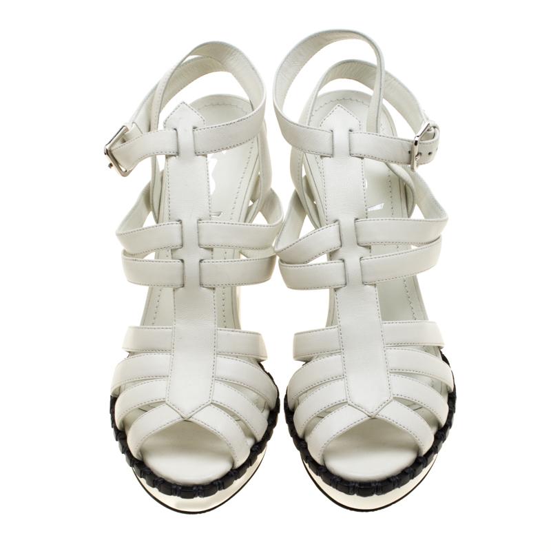 Yves Saint Laurent White Leather Strappy Platform Sandals Size 38 In New Condition In Dubai, Al Qouz 2