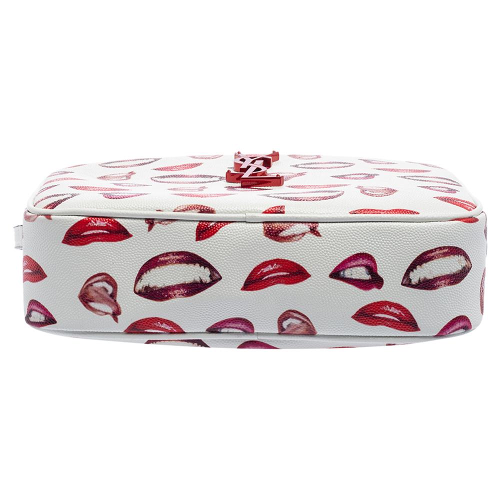 Women's Yves Saint Laurent White/Red Grain De Poudre Lips Print Medium Camera Bag