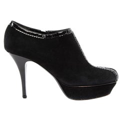 Yves Saint Laurent Damen-Plateau-Stiefel aus Wildleder mit Lacklederbesatz