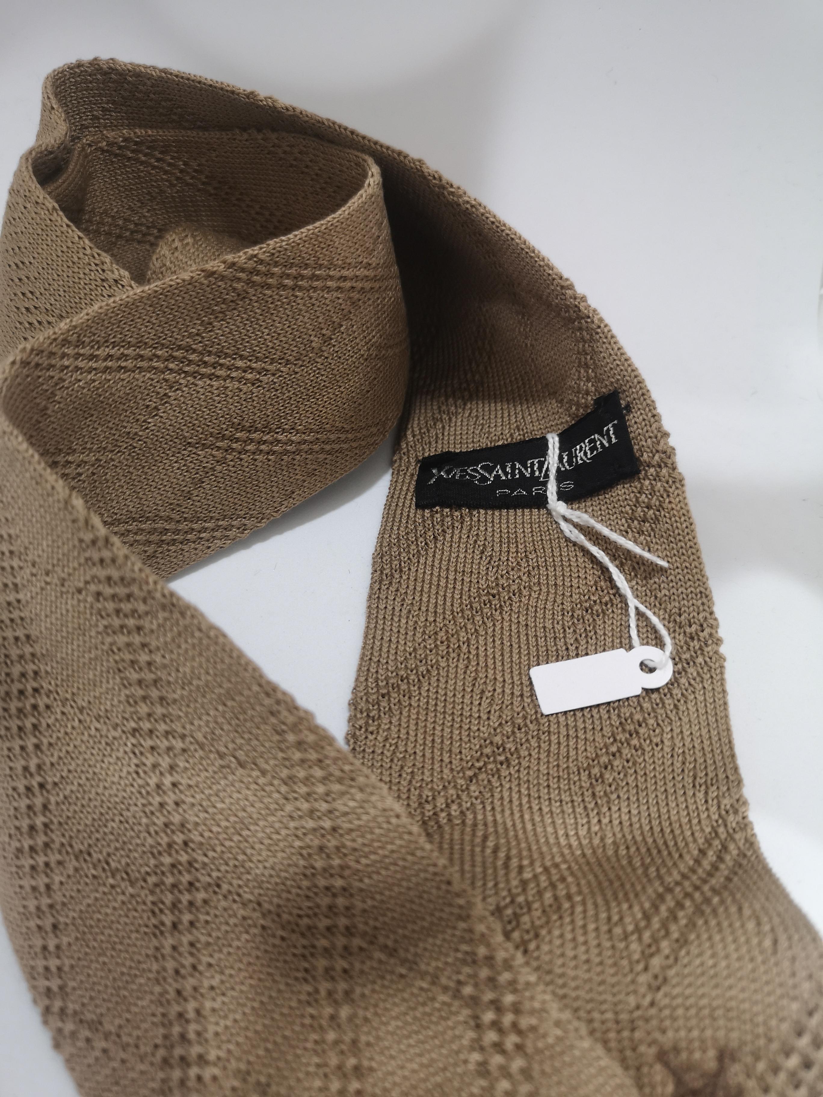 Women's or Men's Yves Saint Laurent wool beige tie