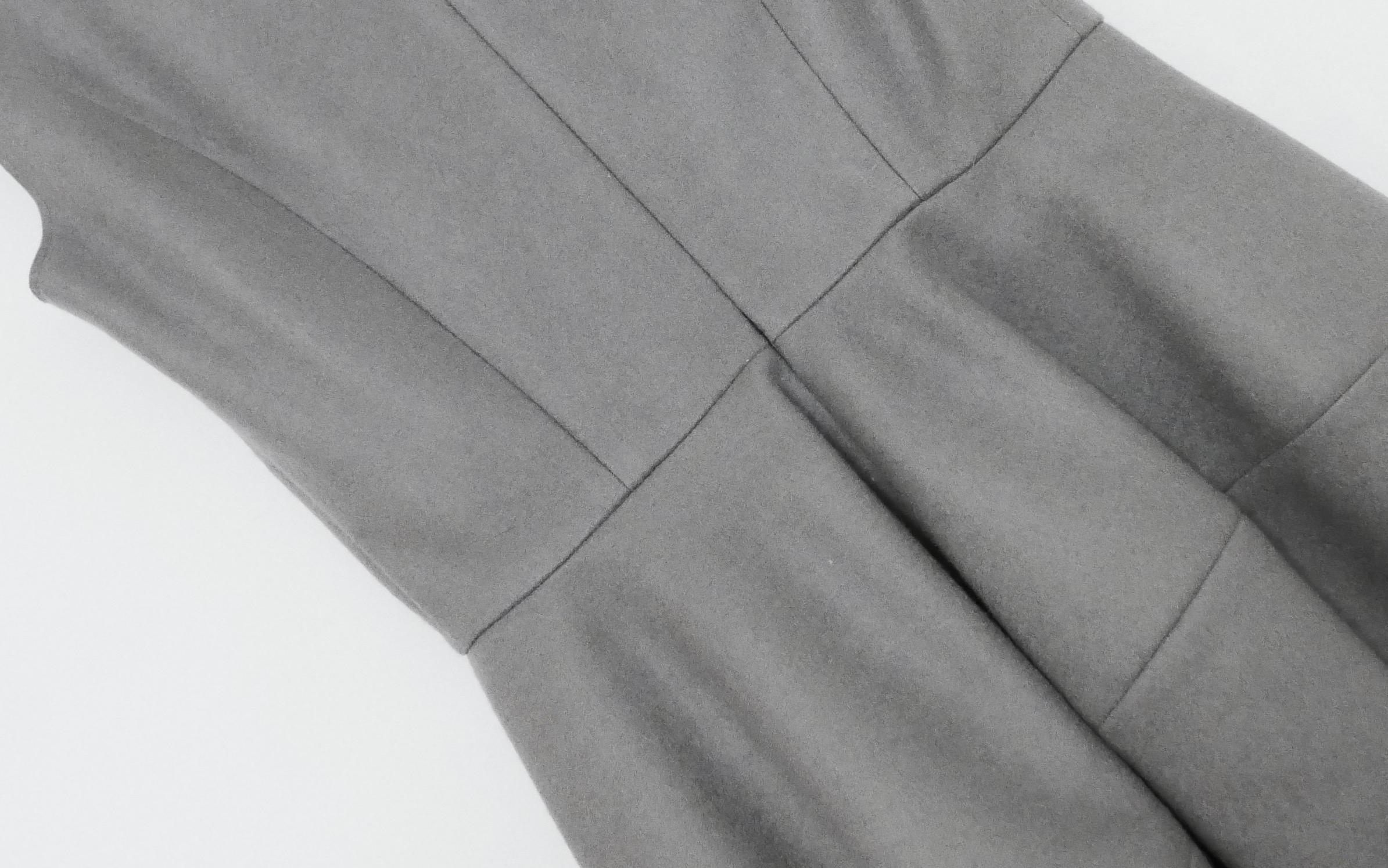 Yves Saint Laurent x Stefano Pilati 2008 Grey Cashmere Bell Skirt Dress In New Condition For Sale In London, GB