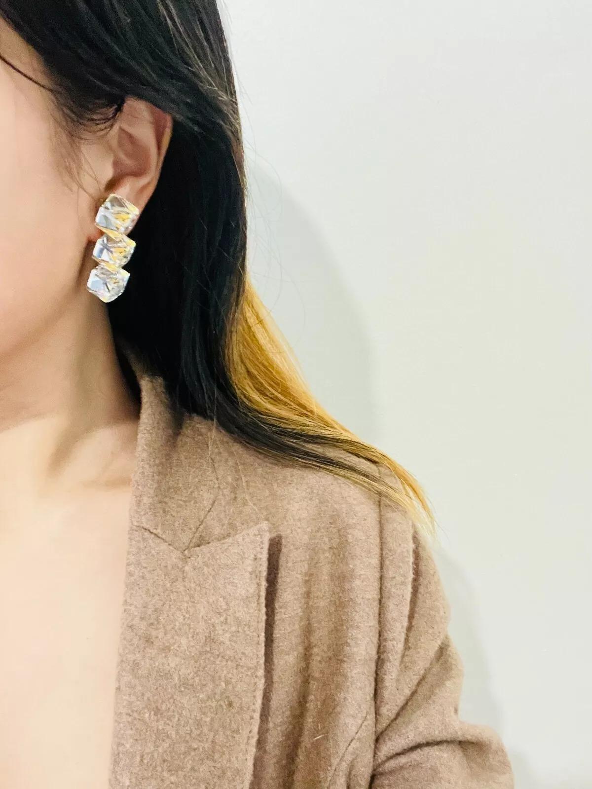 Yves Saint Laurent YSL 1960s 3D Trio Clear Crystals Cube Chunky Clip Earrings For Sale 2