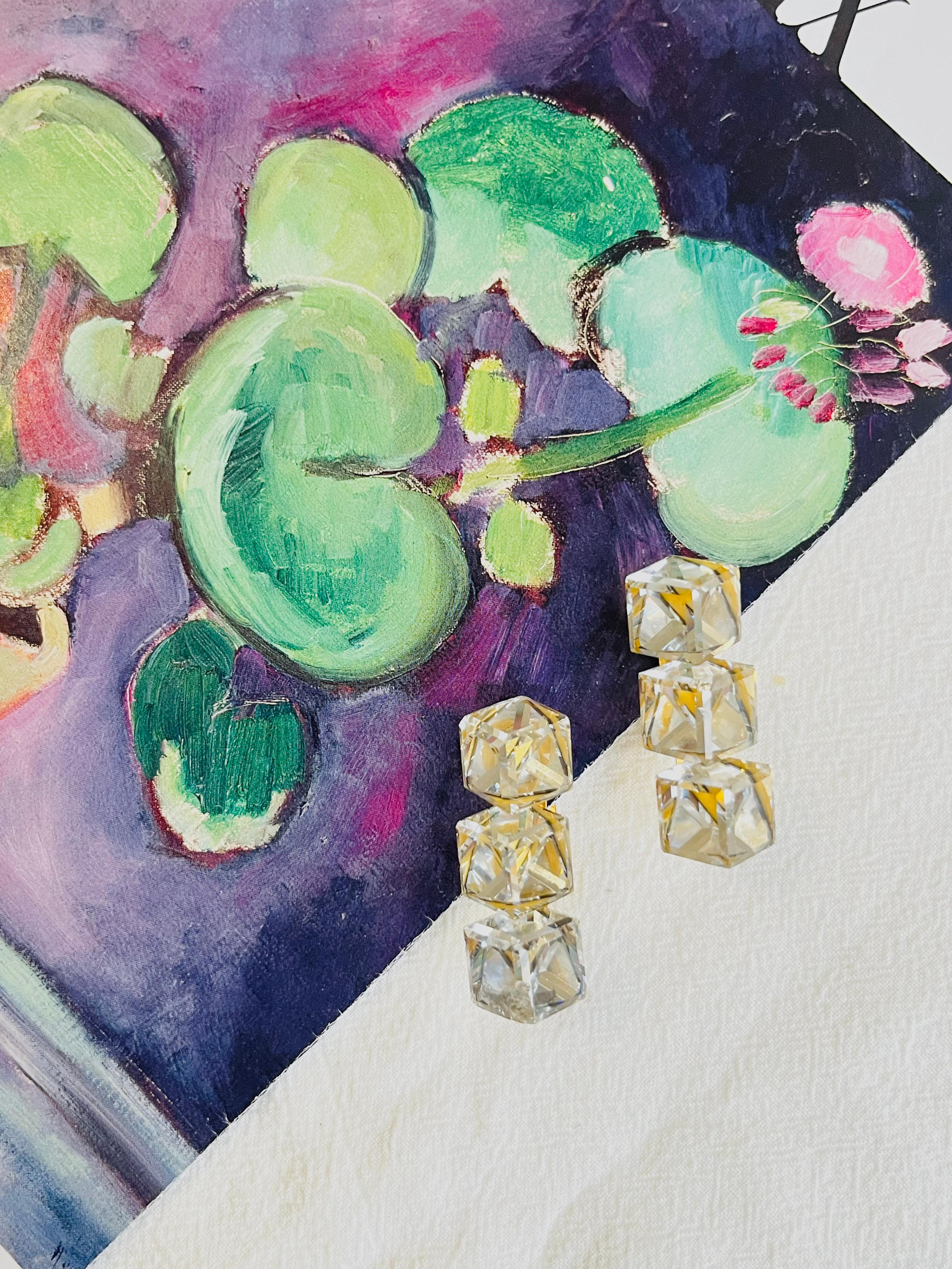 Yves Saint Laurent YSL 1960s Trio Clear Crystal Cube Long Shining Clip Earrings In Good Condition For Sale In Wokingham, England