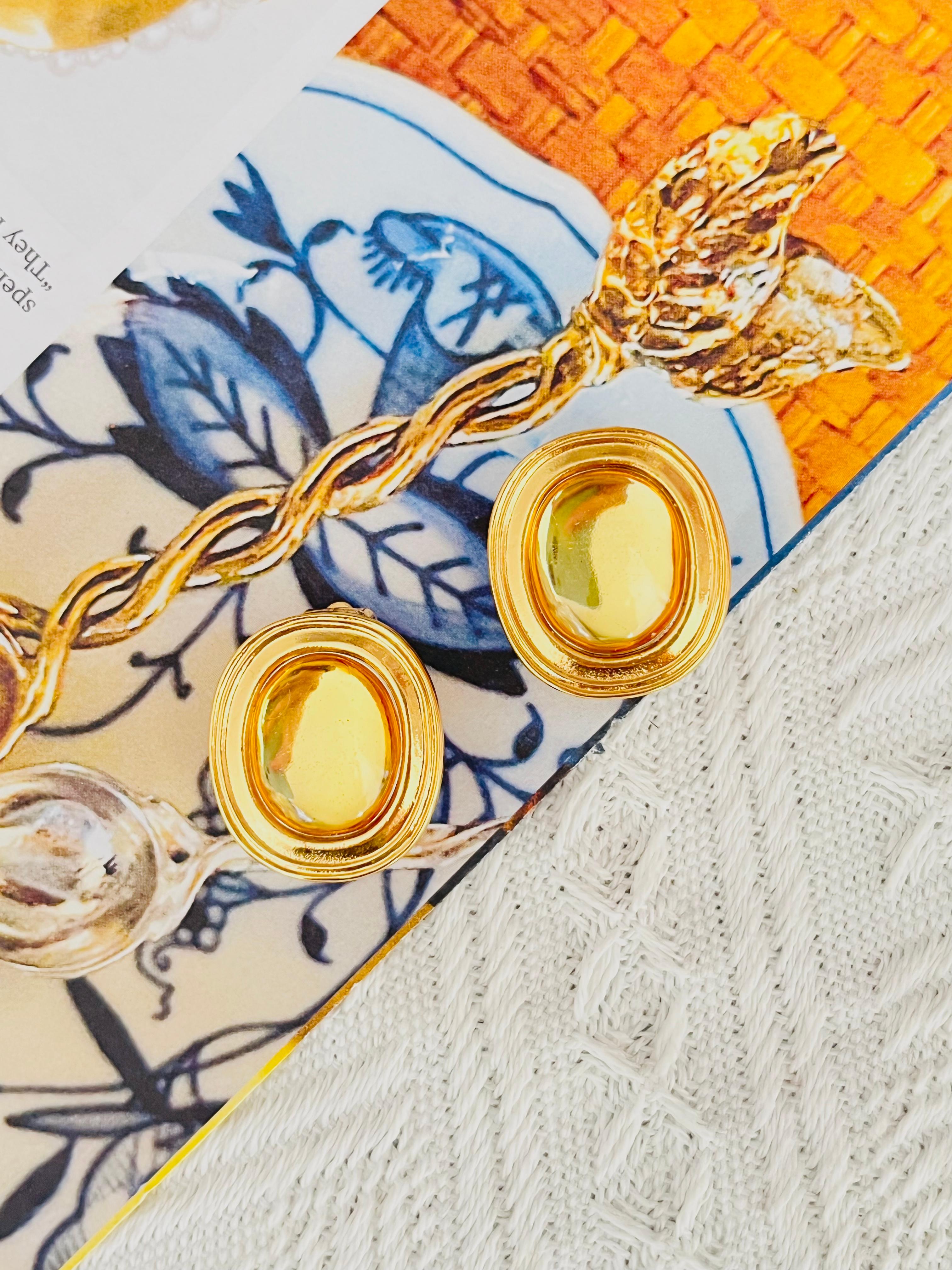 Yves Saint Laurent YSL 1980s Clear Citrine Topaz Cabochon Crystal Oval Earrings In Excellent Condition For Sale In Wokingham, England