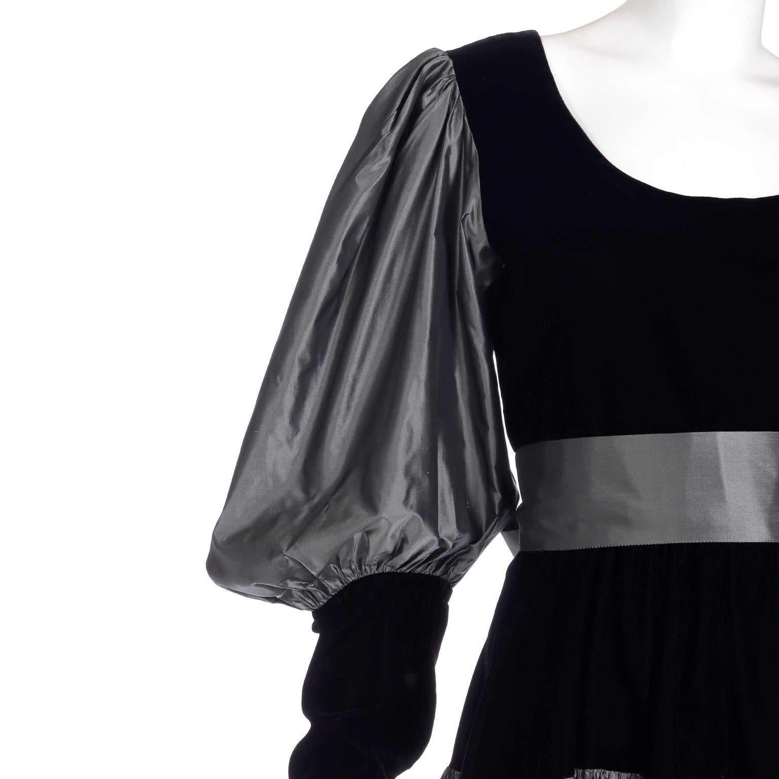 Yves Saint Laurent YSL 1982 Silver Taffeta and Black Velvet Runway Evening Dress For Sale 10
