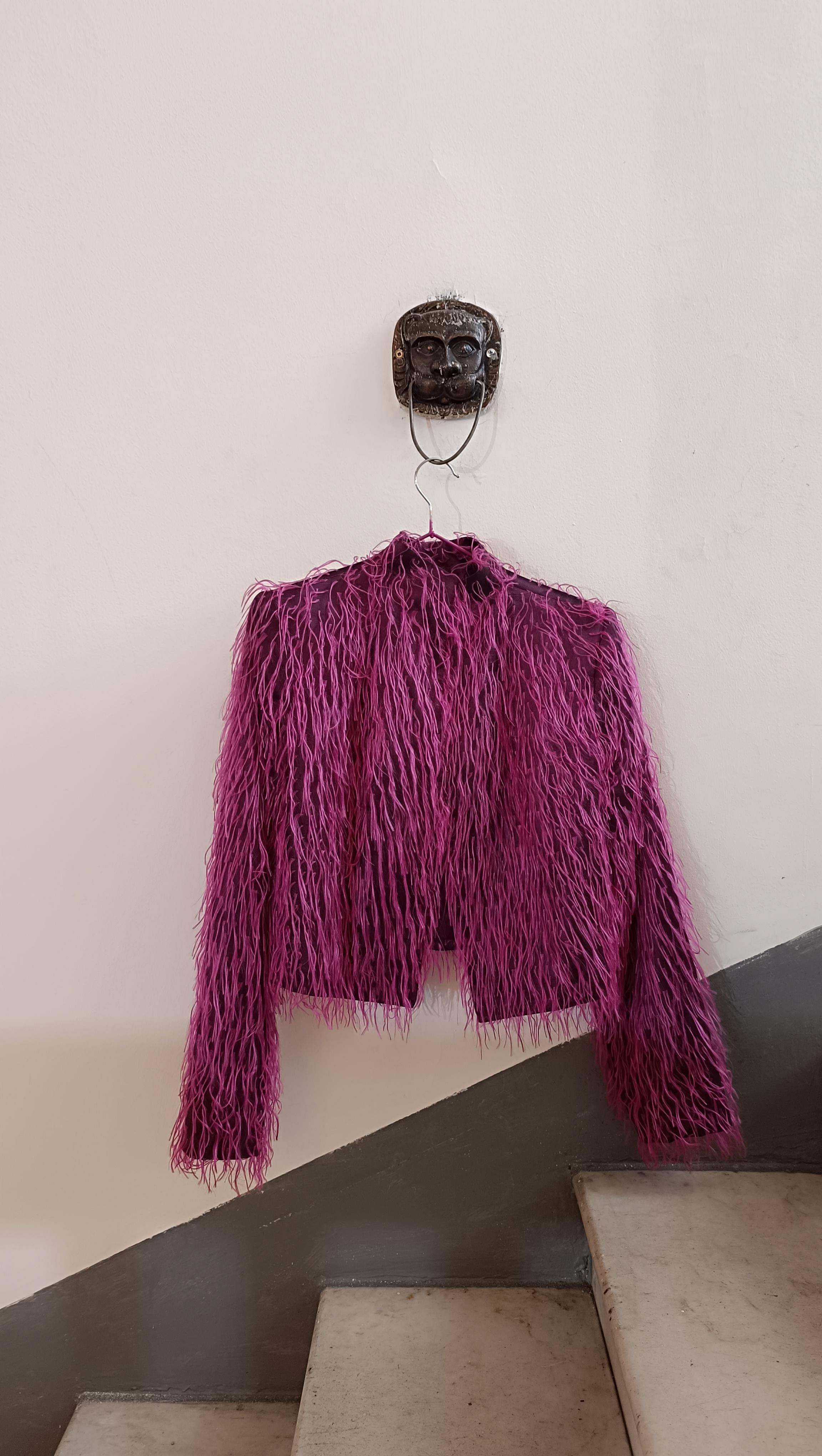 Yves Saint Laurent YSL 2000 - Veste courte froncée en fausse fourrure fuchsia Alber Elbaz en vente 3