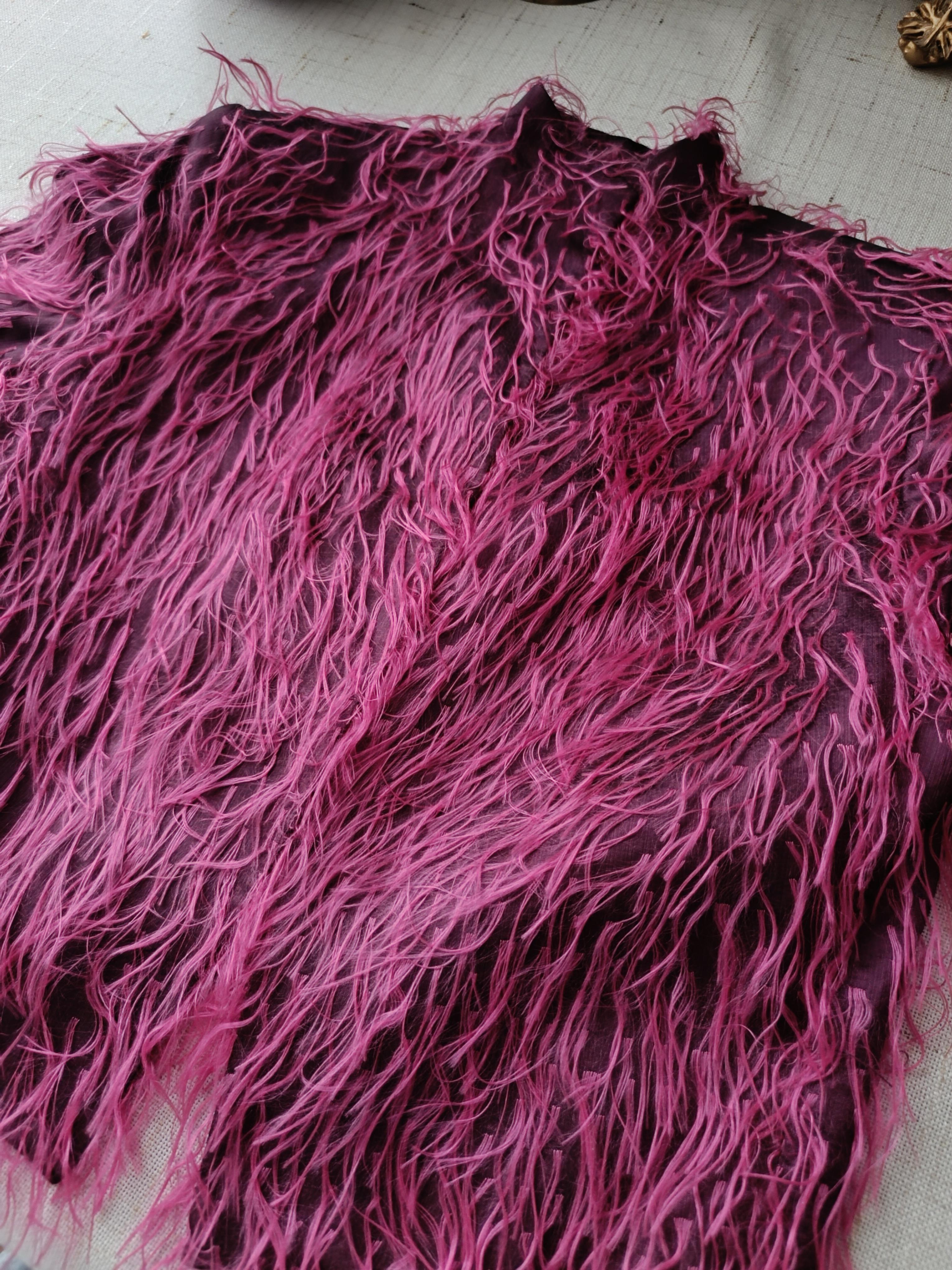 Yves Saint Laurent YSL 2000 Fuchsia Shaggy Faux Fur Cropped Jacket

Collection: YSL 2000 variation
Country of production: France
Dimensions
Marked Size: 40 Fr (L)
I present to you a rare furry faux fur jacket from Yves Saint Laurent with a high