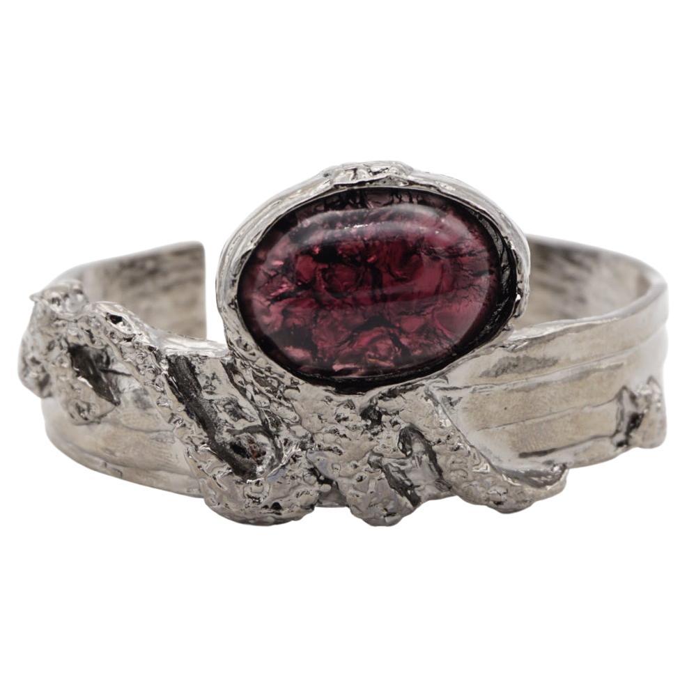 Yves Saint Laurent YSL Vintage Arty Unisex Ametista Viola Nero Ovale Cabochon Cristallo Monderista Elegante Bracciale Bangle, Nero Tono Argento

Condizioni eccellenti. 100% autentico. Viene fornito con la scatola originale. 

Molto raro da trovare.