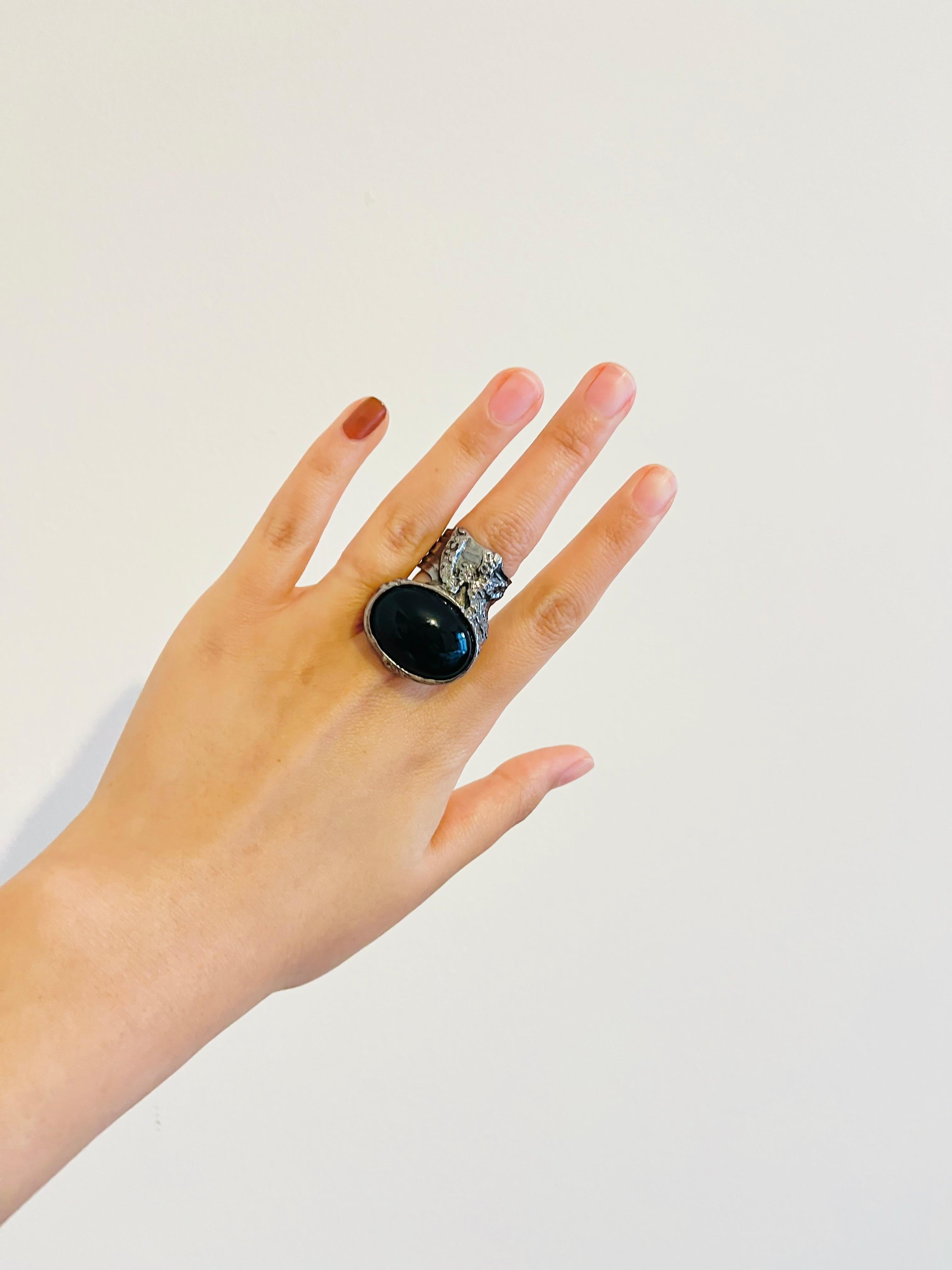da uomo o donna Yves Saint Laurent YSL Arty Anello d'argento con cabochon nero, misura 6 in vendita