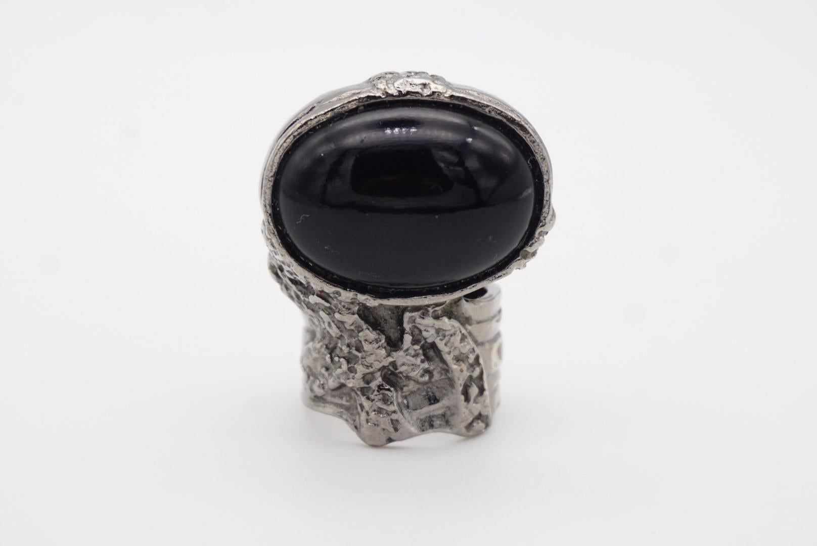 Georgian Yves Saint Laurent YSL Arty Black Cabochon Chunky Statement Silver Ring, Size 6 For Sale