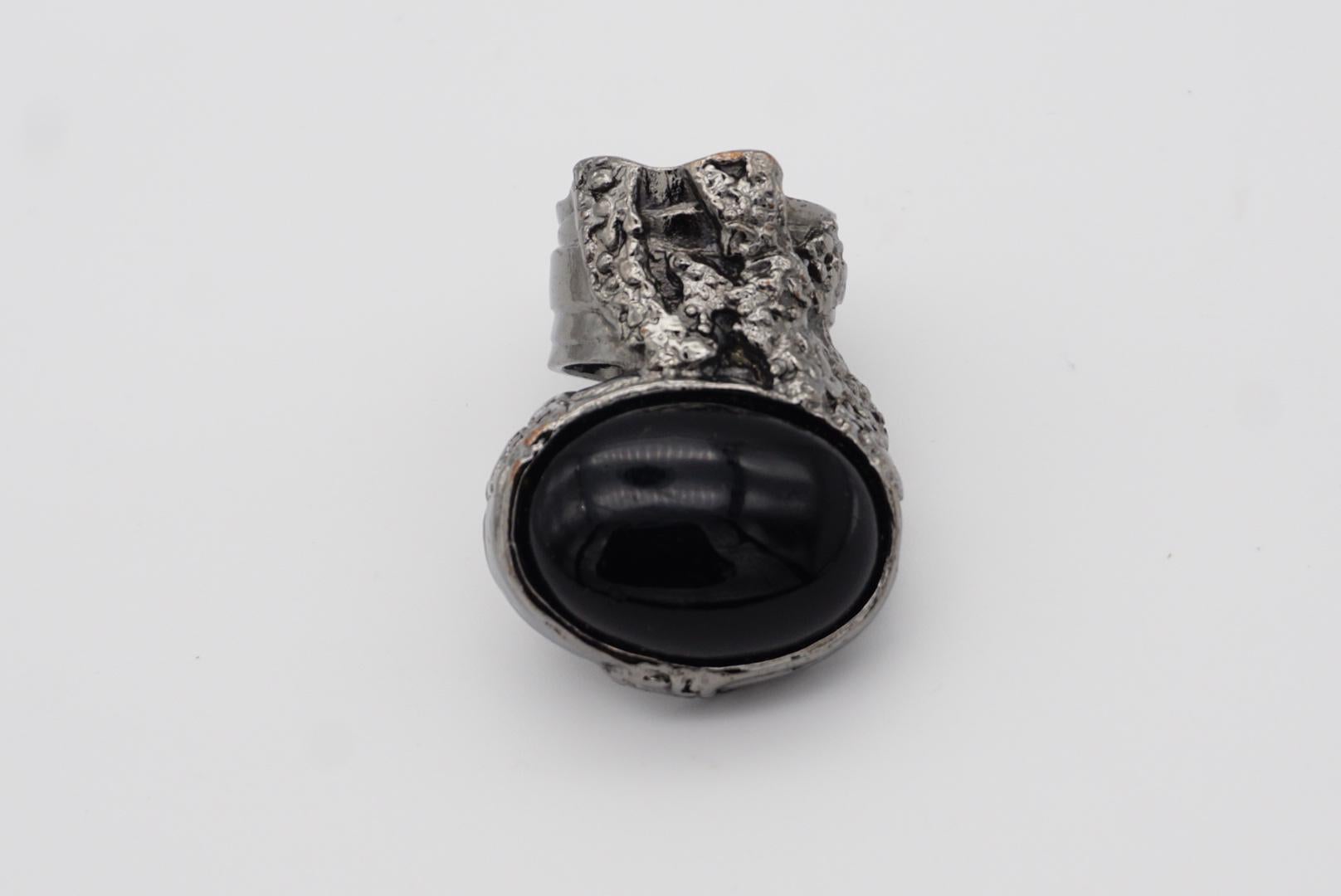 Women's or Men's Yves Saint Laurent YSL Arty Black Enamel Statement Cocktail Silver Ring, Size 6 For Sale