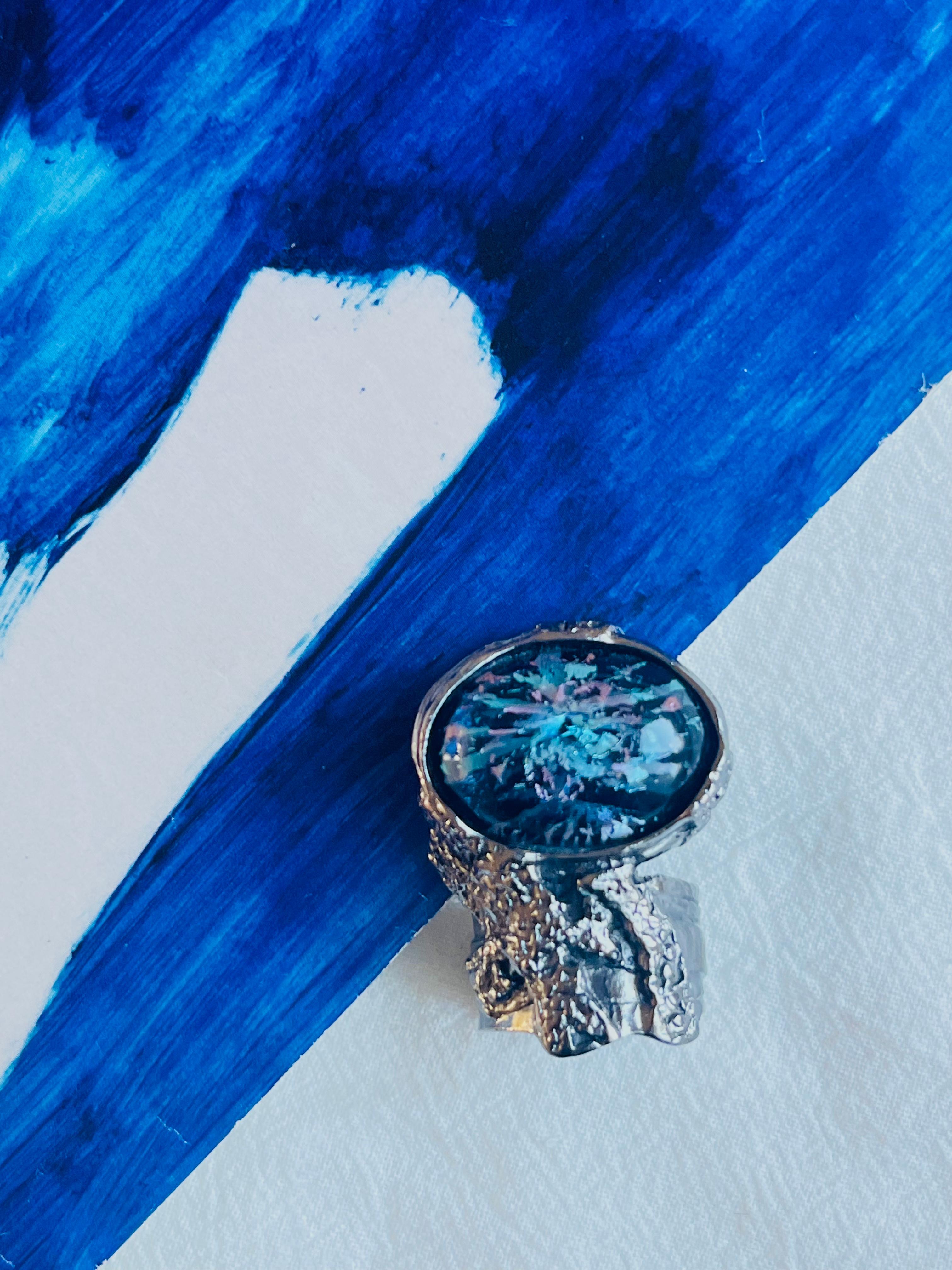 Yves Saint Laurent YSL Arty  Blue Black Clear Icy Cabochon Statement Ring, US 8 In Excellent Condition For Sale In Wokingham, England
