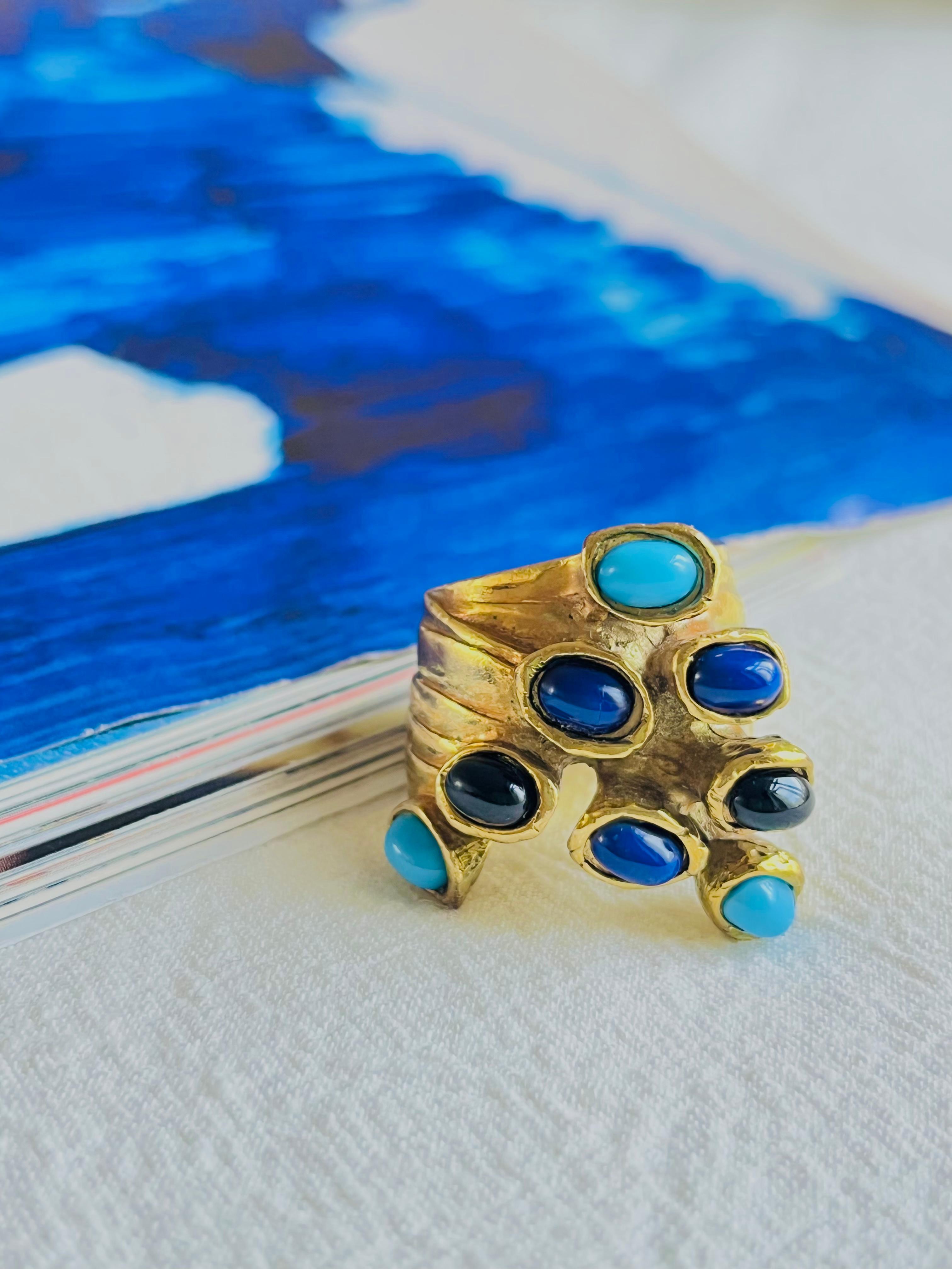 Edwardian Yves Saint Laurent YSL Arty Blue Navy Black Dots Enamel Chunky Gold Ring, US 8 For Sale