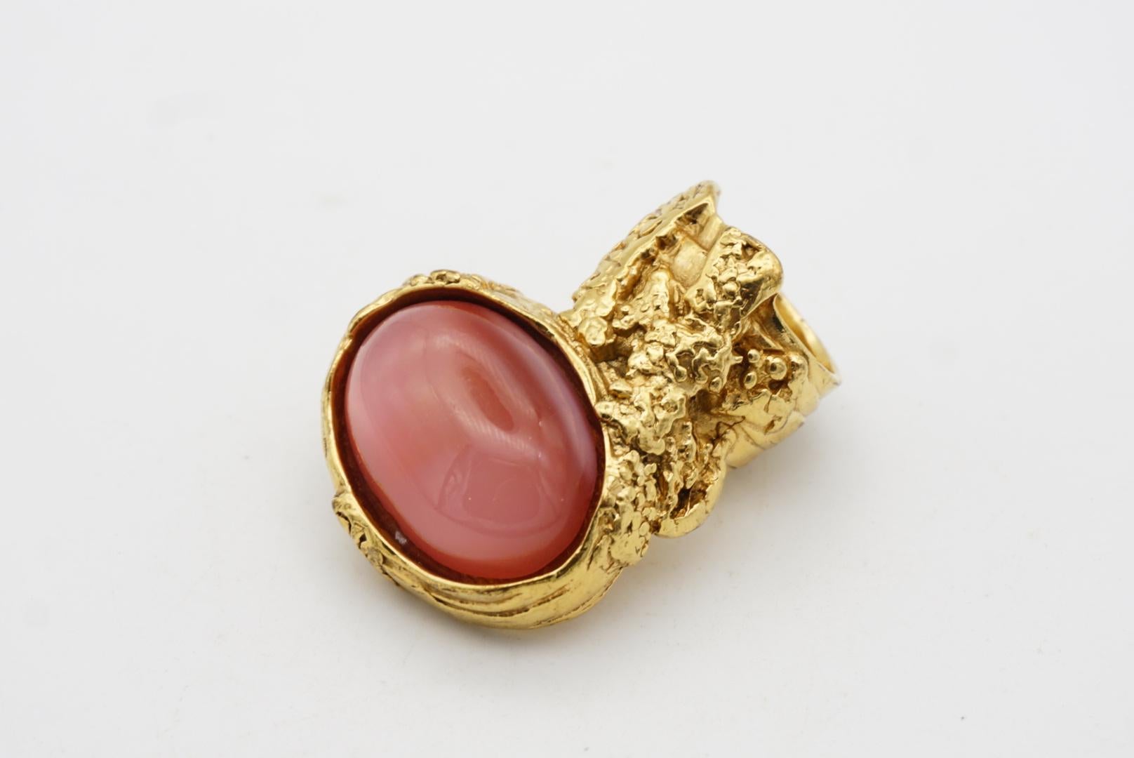 Women's or Men's Yves Saint Laurent YSL Arty Cabochon Clear Pink Statement Chunky Gold Ring, US 5 For Sale