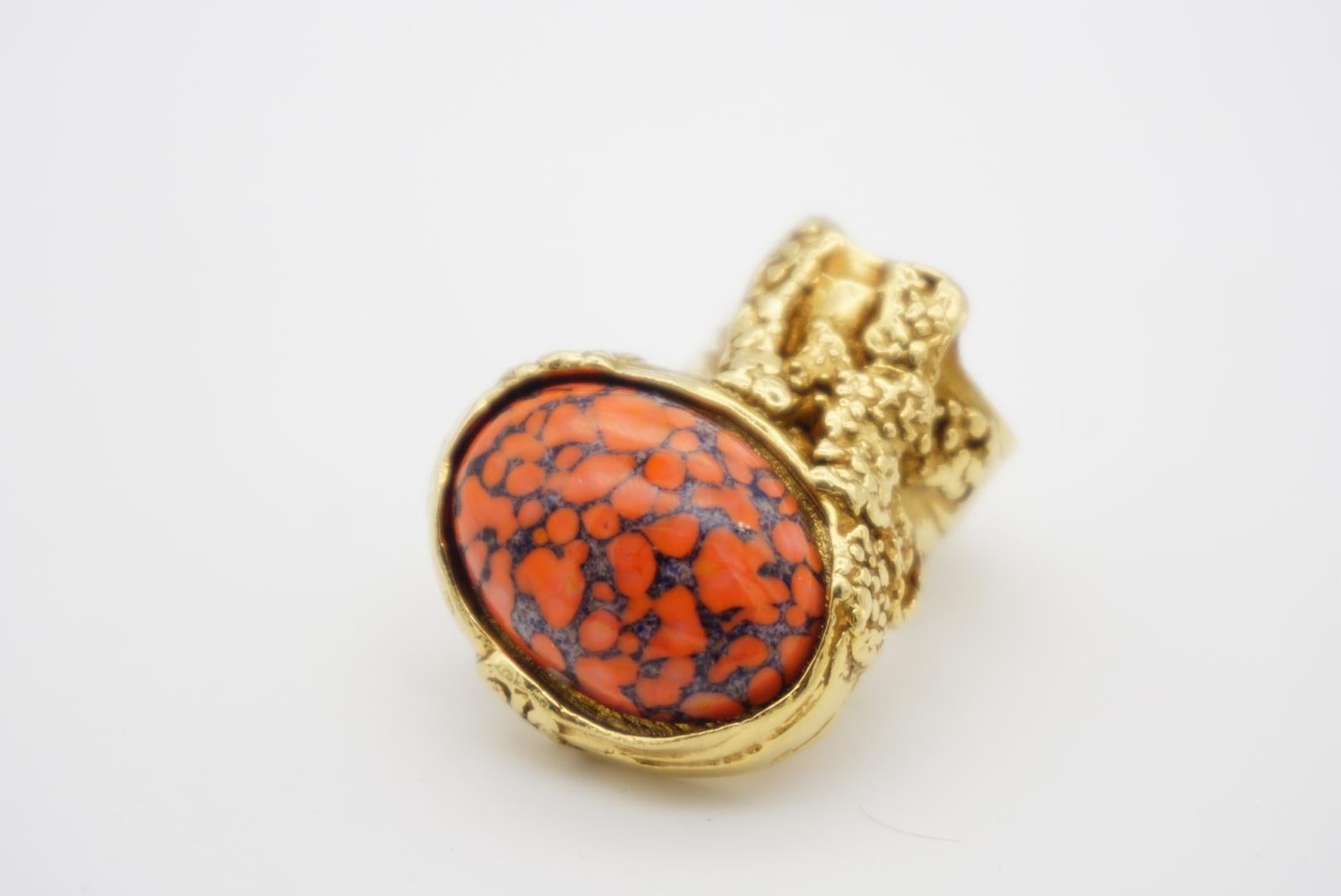Yves Saint Laurent YSL Arty Cabochon Coral Orange Marble Chunky Ring, Size 7 For Sale 2