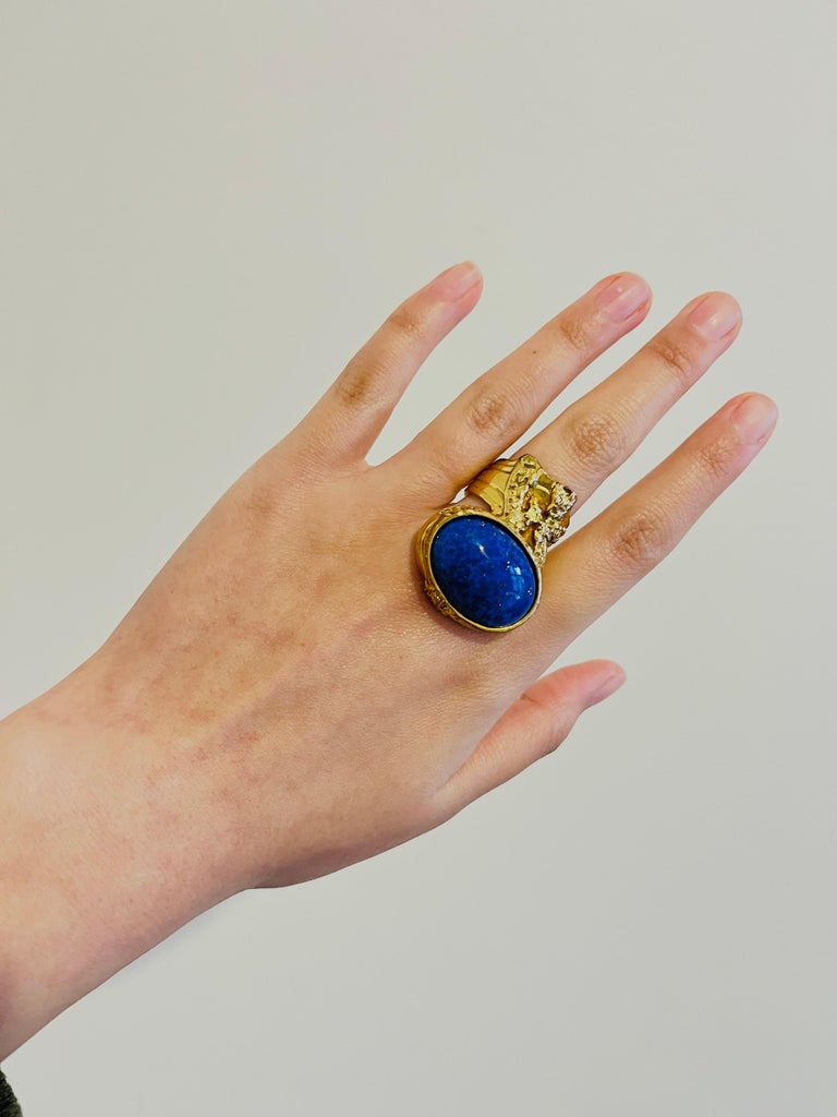Yves Saint Laurent YSL Arty Cabochon Navy Blue Statement Chunky Gold Ring Size 6 For Sale at 1stDibs