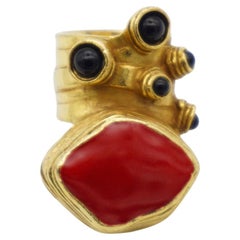 Yves Saint Laurent YSL Arty Cabochon Red Black Dots Chunky Statement Anillo talla 5