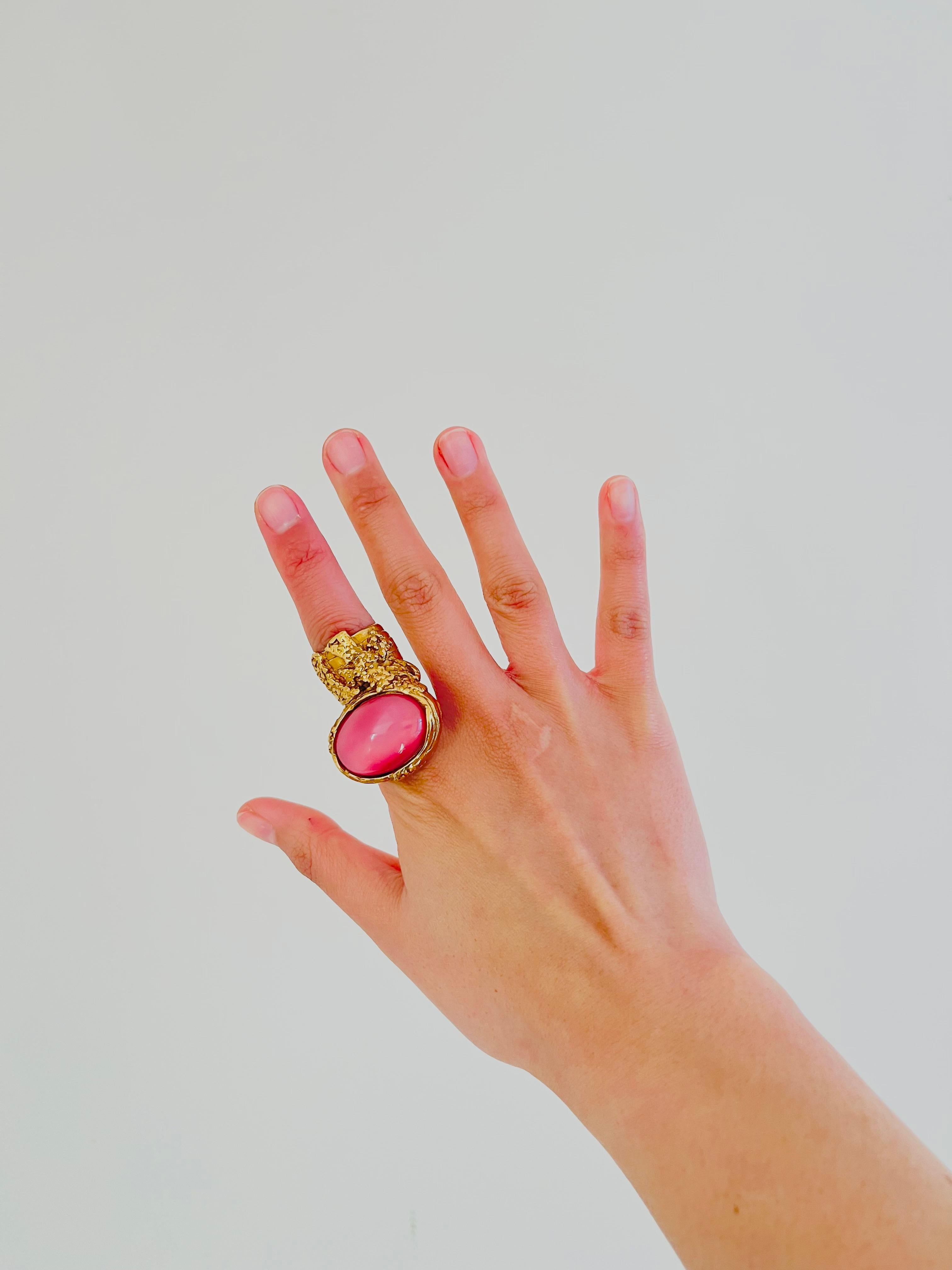 Yves Saint Laurent YSL Arty Clear Pink Statement Chunky Cabochon Gold Ring, US 5 For Sale 2