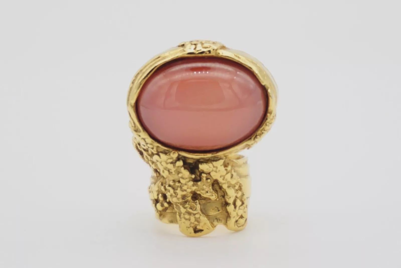 Yves Saint Laurent YSL Arty Anillo grueso de oro con esmalte rosa transparente, talla 6 en venta 10