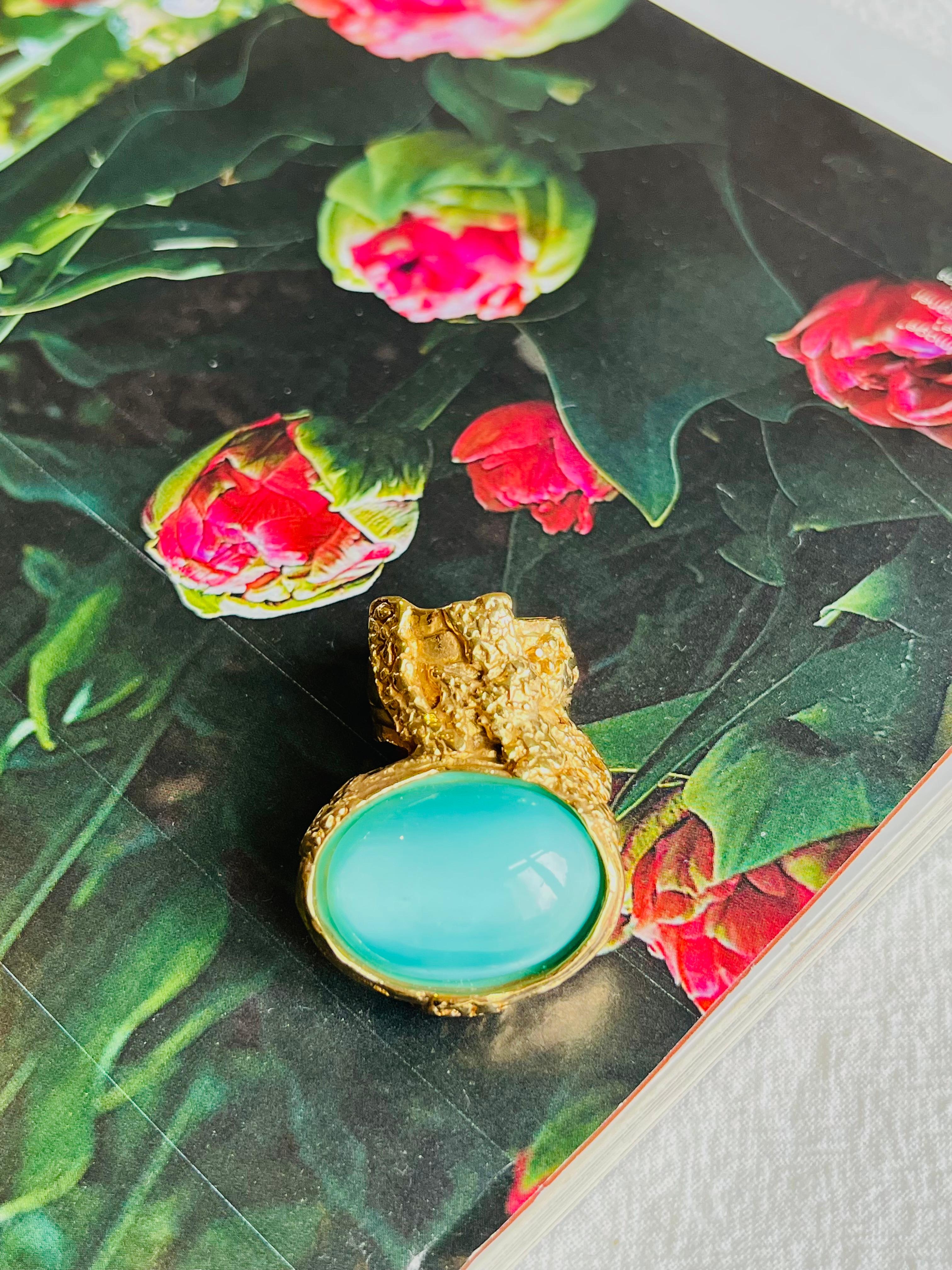 Yves Saint Laurent YSL Bague Arty avec cabochon vert doux transparent, Taille 6 Excellent état à Wokingham, England
