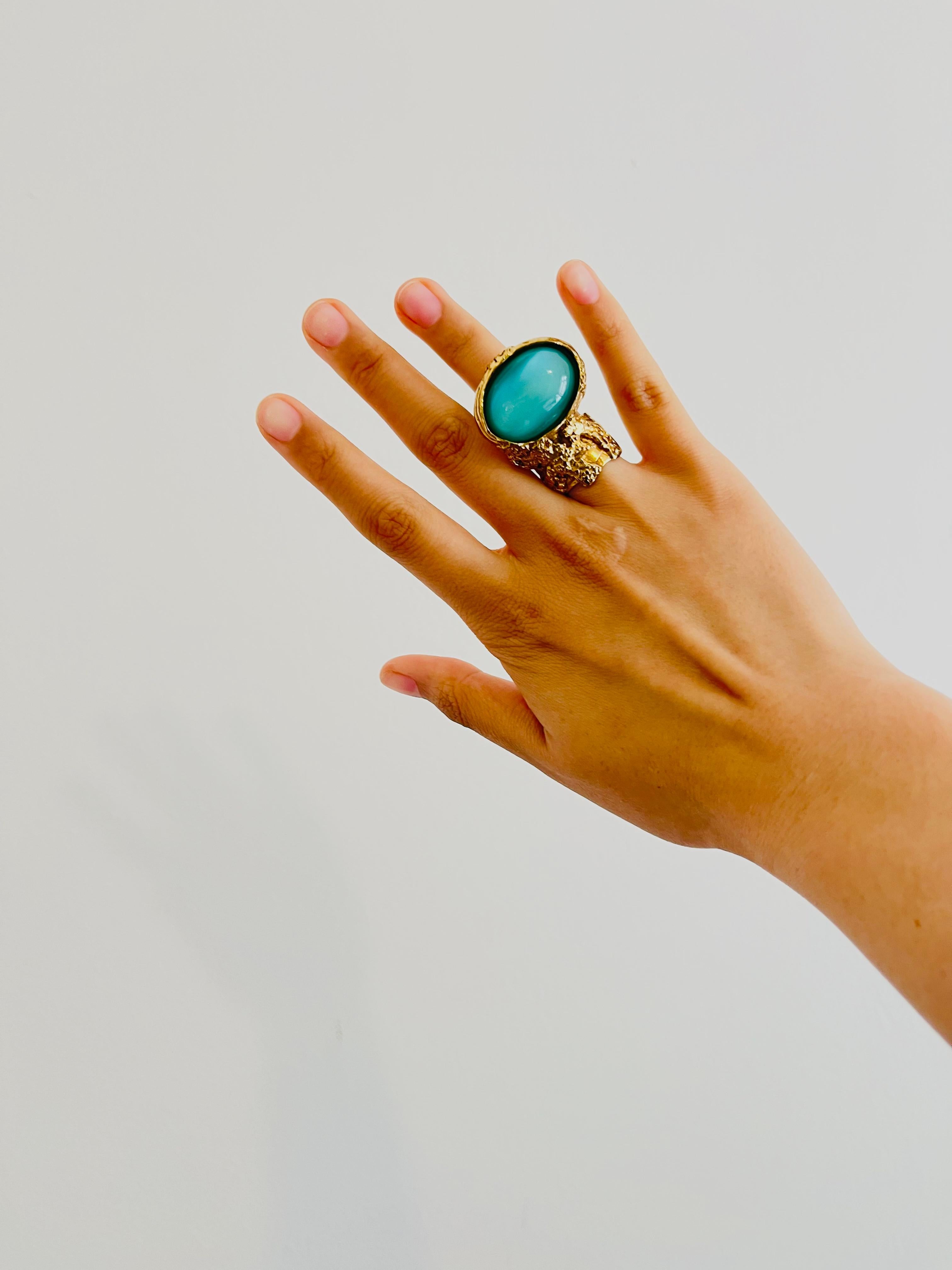  Yves Saint Laurent YSL Bague Arty avec cabochon vert doux transparent, Taille 6 Unisexe 