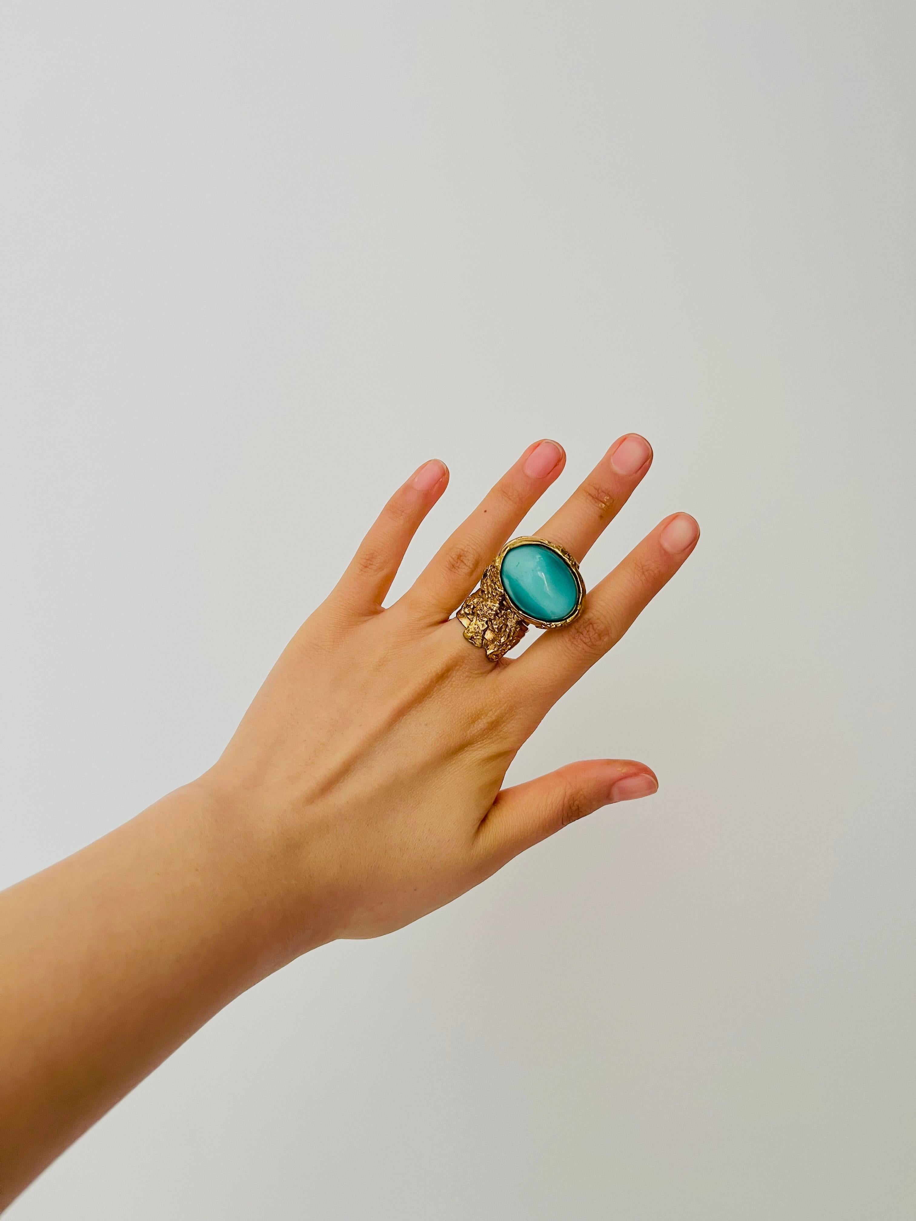 Yves Saint Laurent YSL Arty Clear Soft Green Oval Cabochon Statement Ring, US 6 1