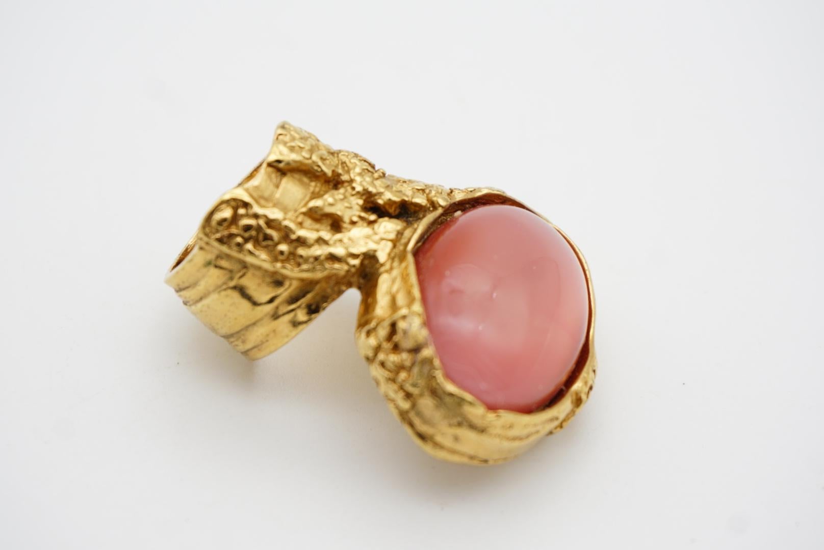 Women's or Men's Yves Saint Laurent YSL Arty Clear Soft Pink Cabochon Statement Gold Ring, Size 6 For Sale