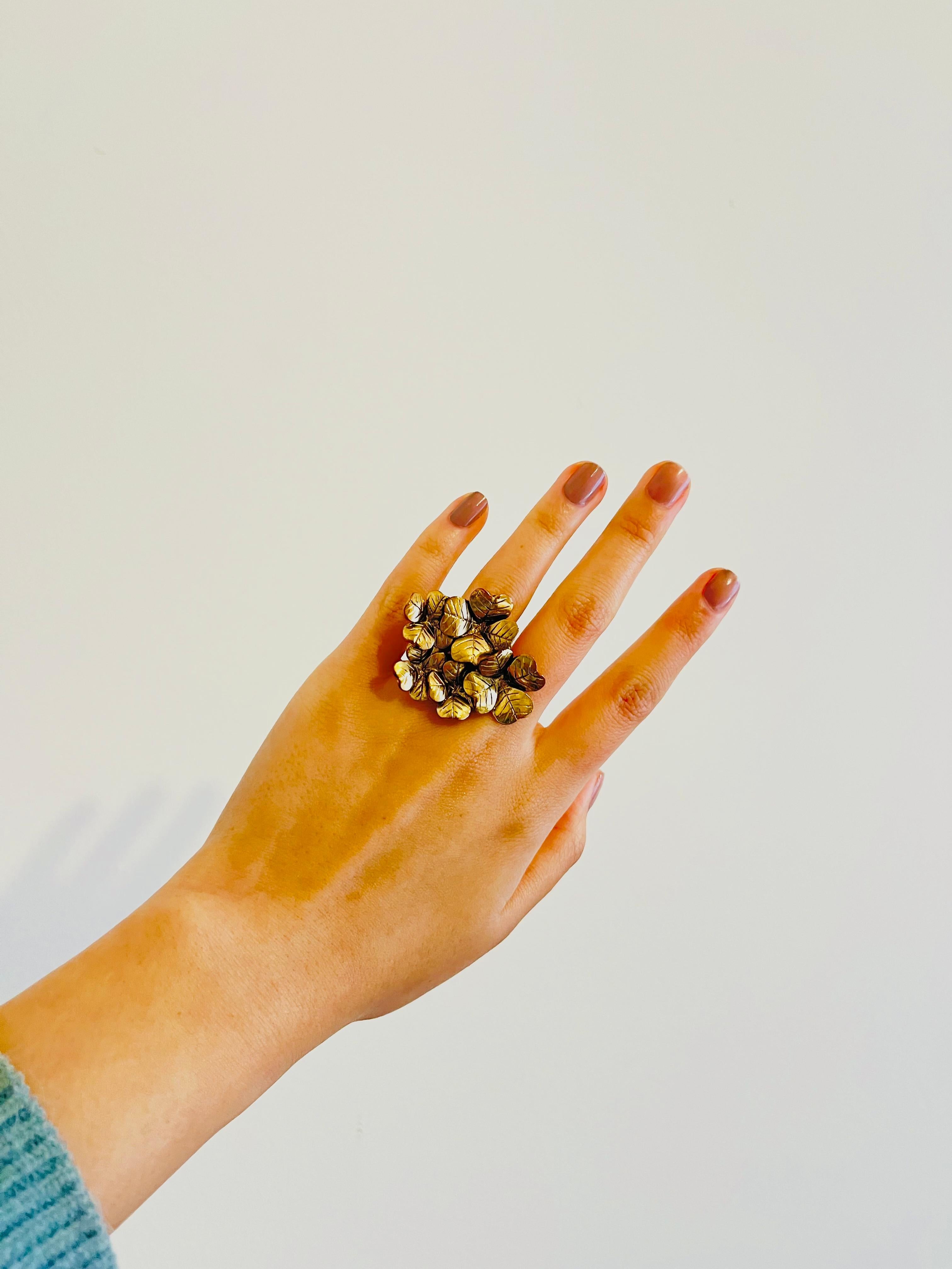 Yves Saint Laurent YSL Arty Cluster Leaf Floral Clover Chunky Gold Ring, Size 6 2